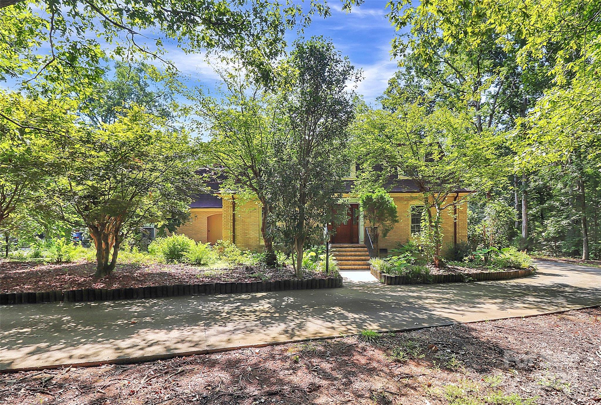 1940 Rock Hill Church Road — Matthews