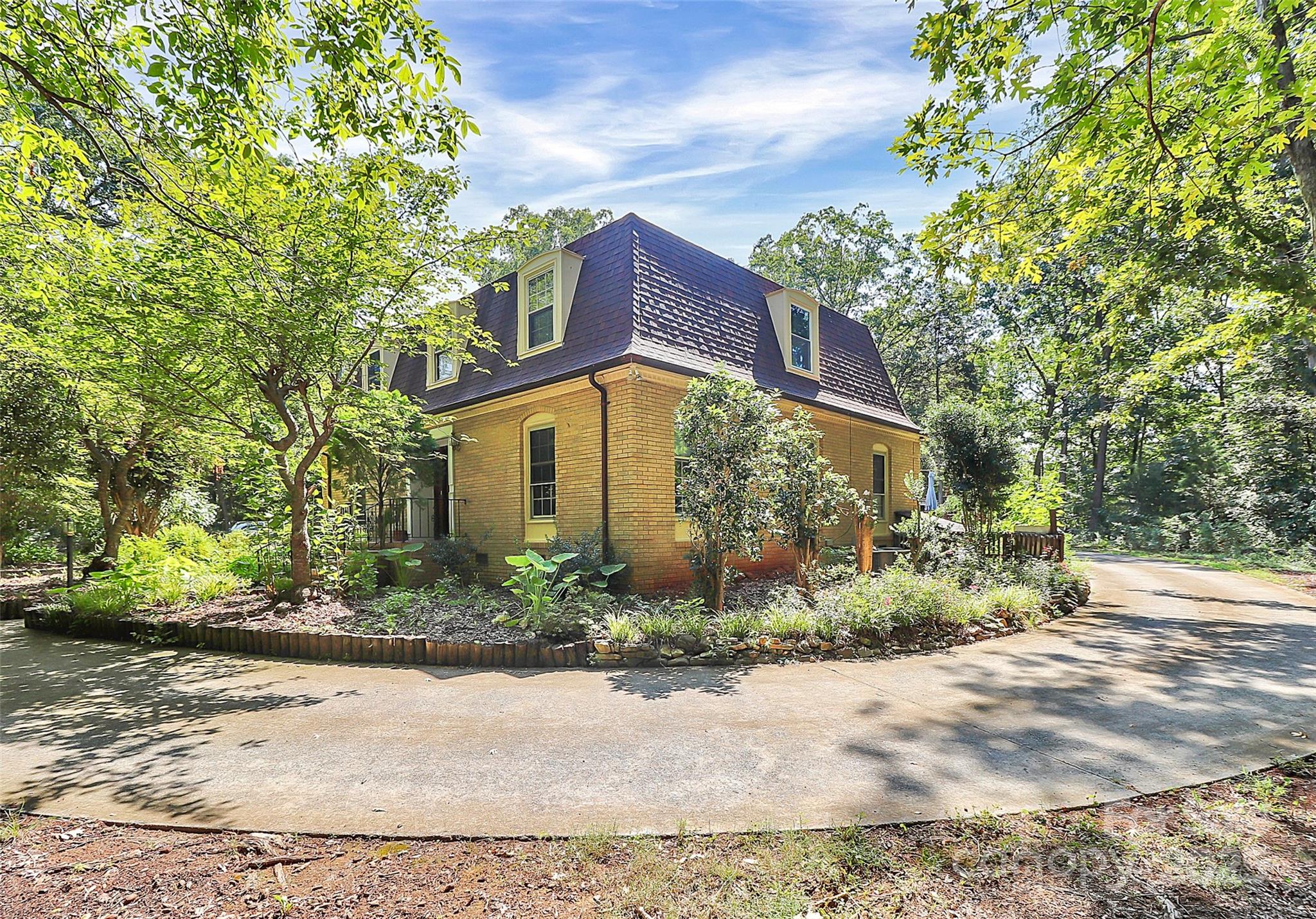 1940 Rock Hill Church Road — Matthews