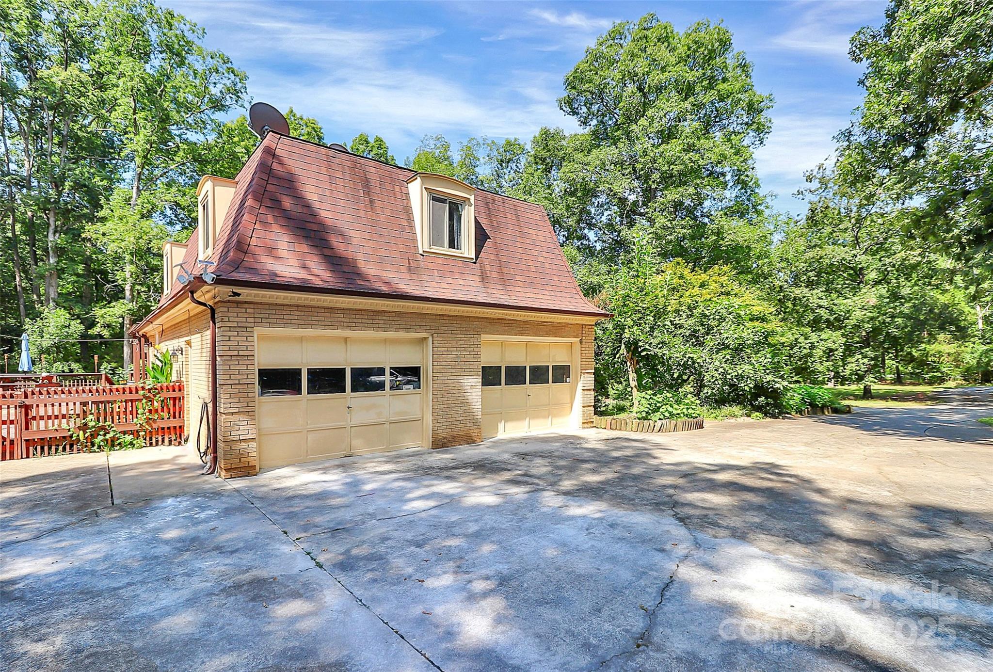 1940 Rock Hill Church Road — Matthews