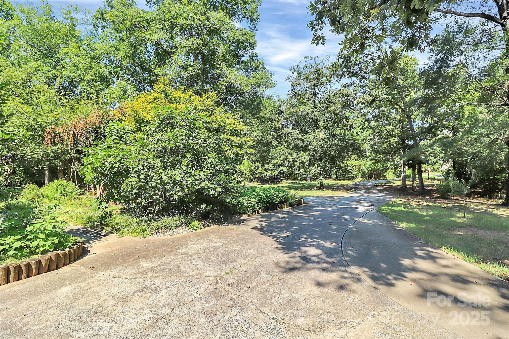 1940 Rock Hill Church Road — Matthews