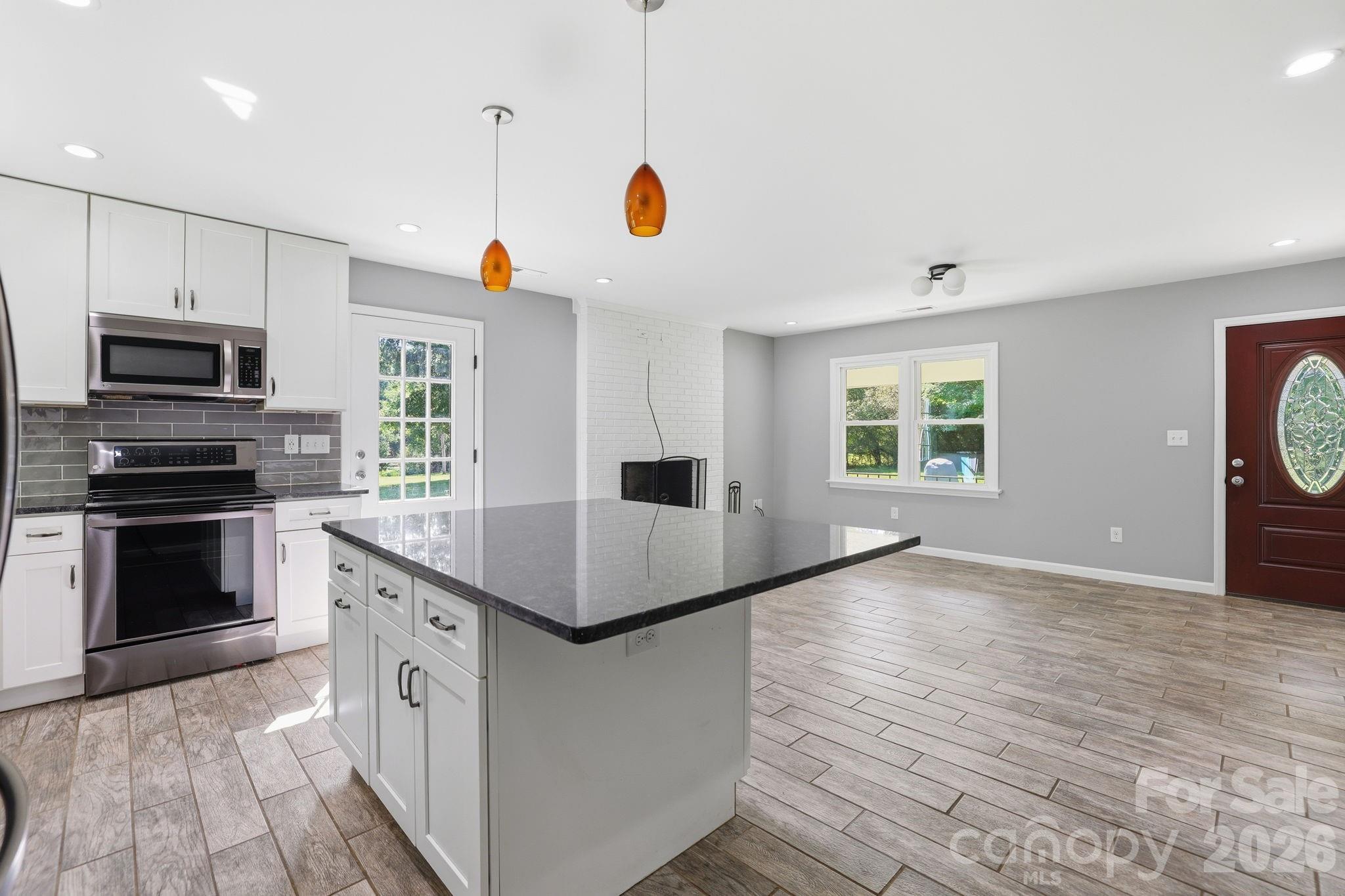 1108 Willoughby Road — Monroe
