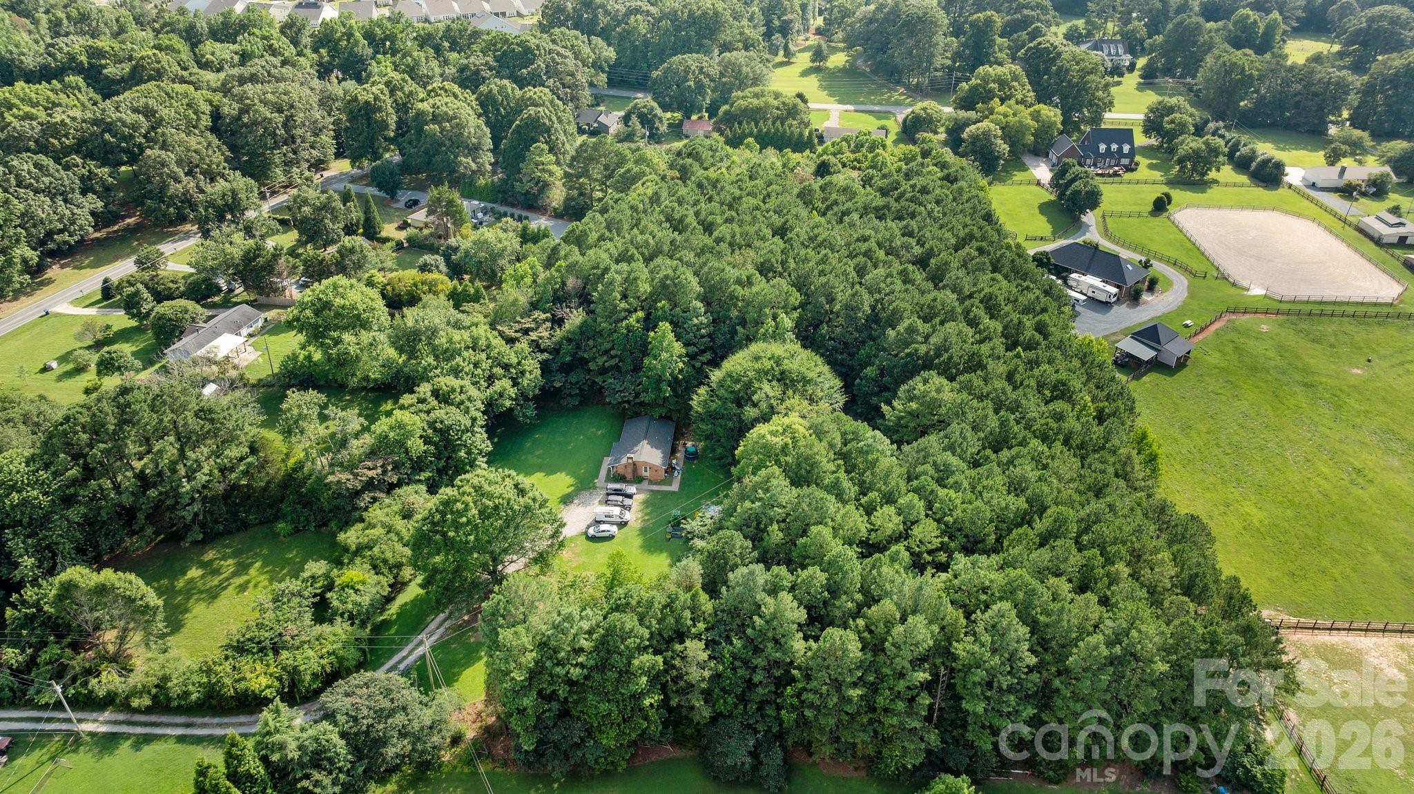 1108 Willoughby Road — Monroe