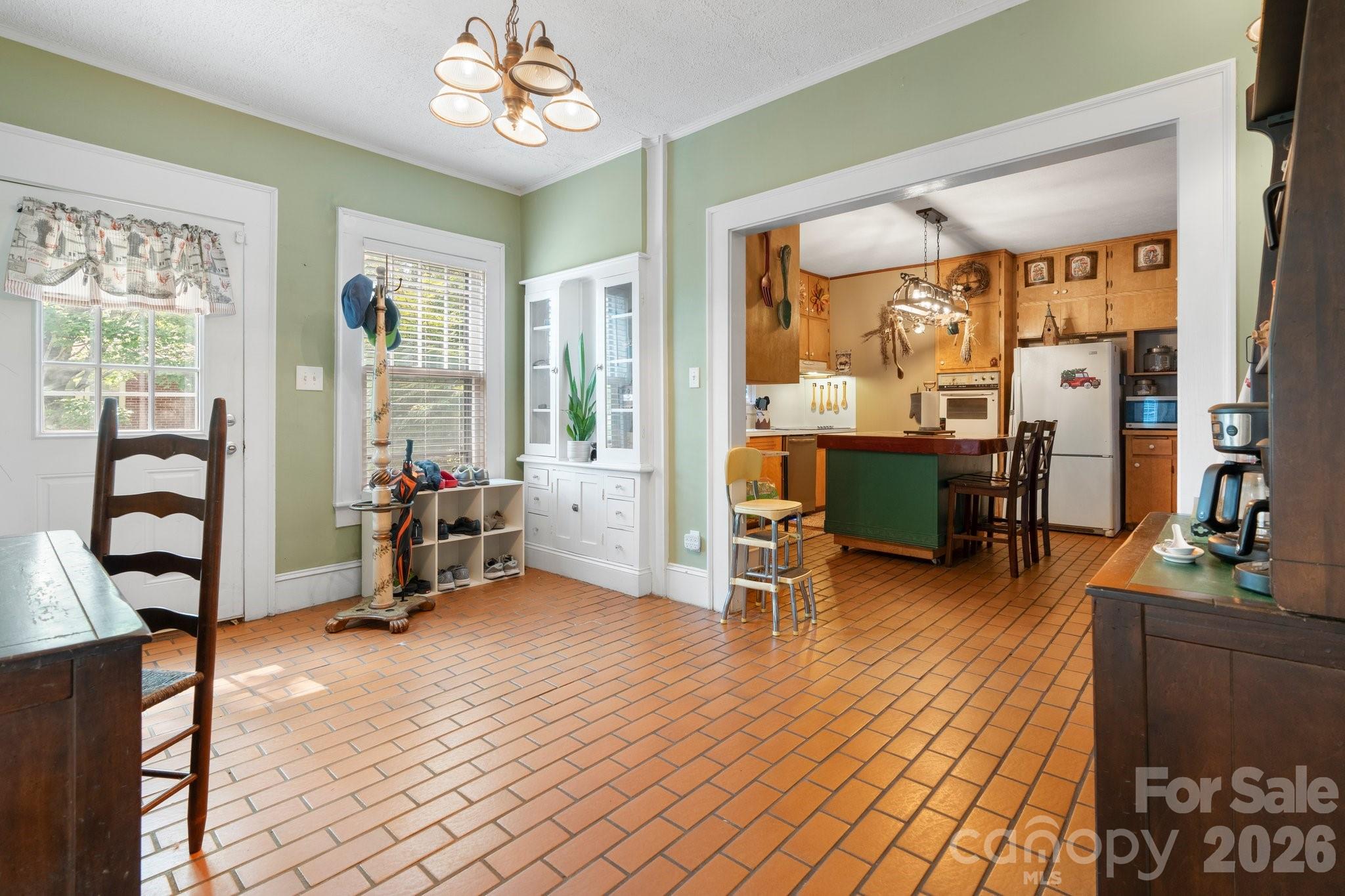 313 E Main Street — Morganton