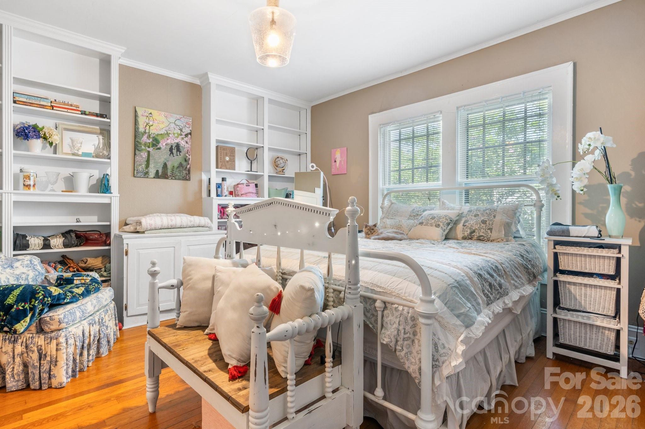 313 E Main Street — Morganton