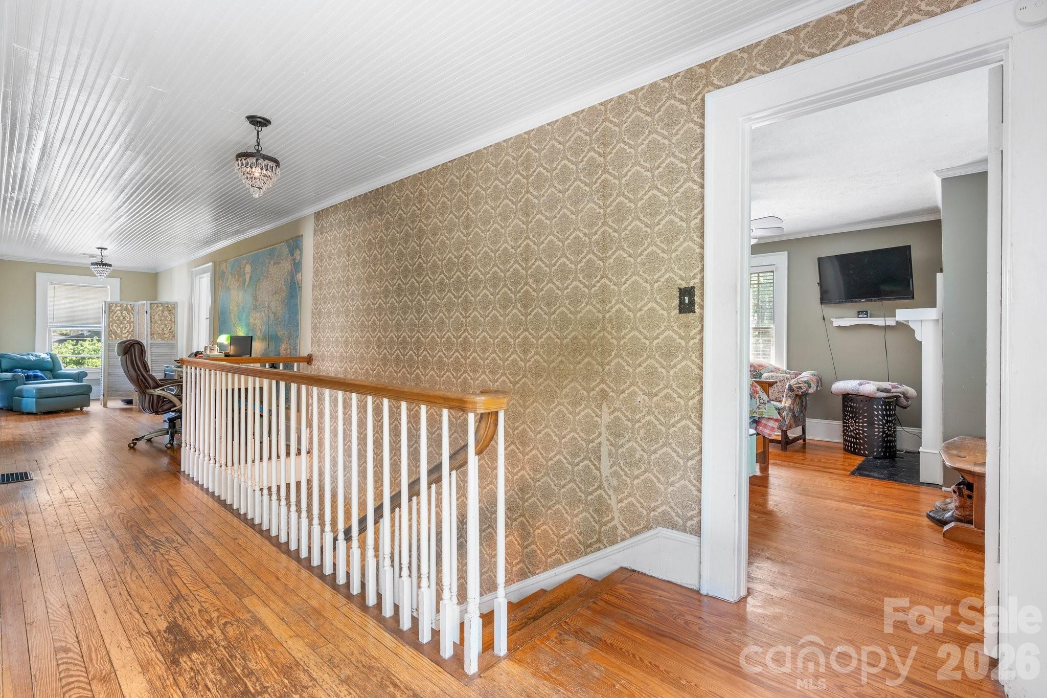 313 E Main Street — Morganton