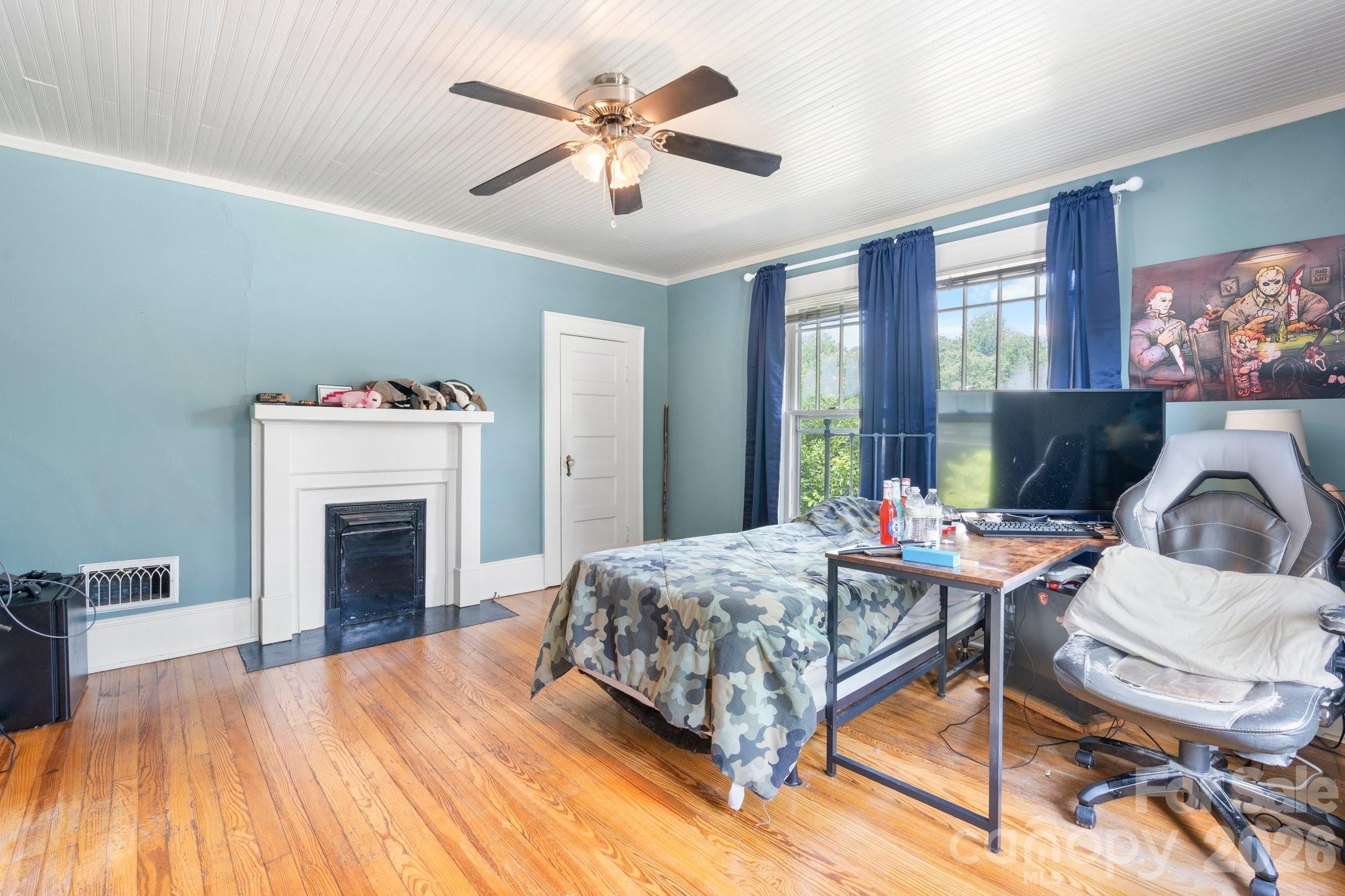 313 E Main Street — Morganton