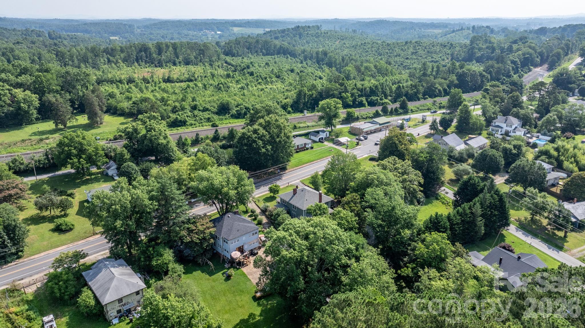 313 E Main Street — Morganton