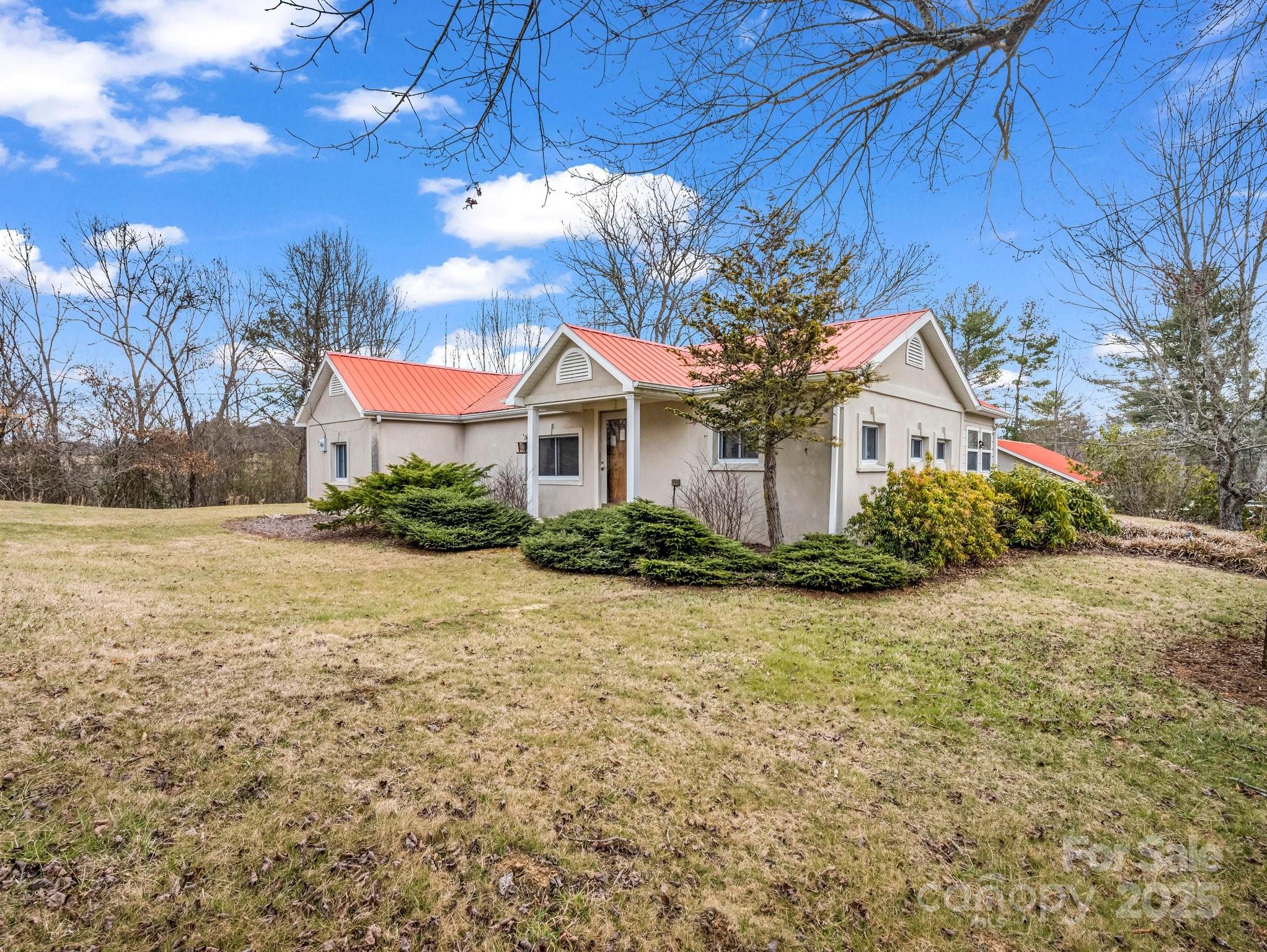 55 Settlers Trail — Mars Hill