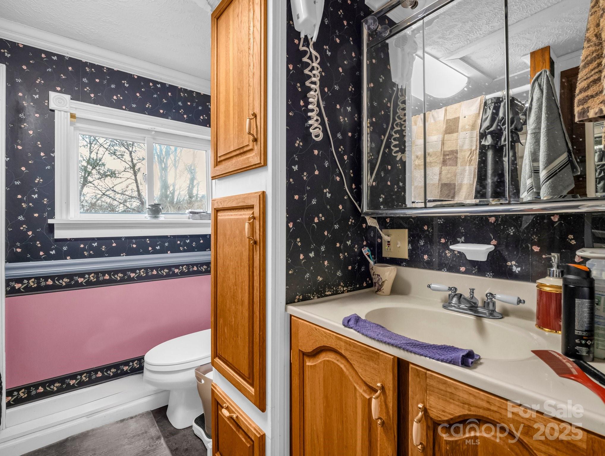 55 Settlers Trail — Mars Hill