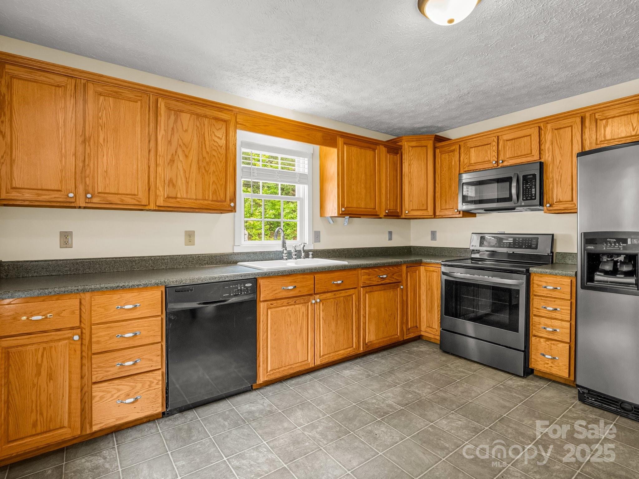 4086 Big Island Road — Rutherfordton