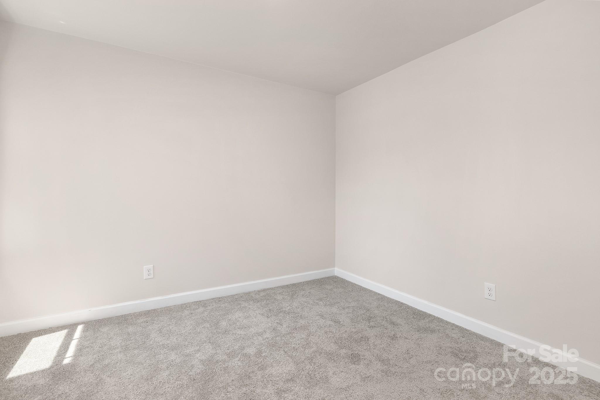 3506 Auburn Curb Road — Charlotte