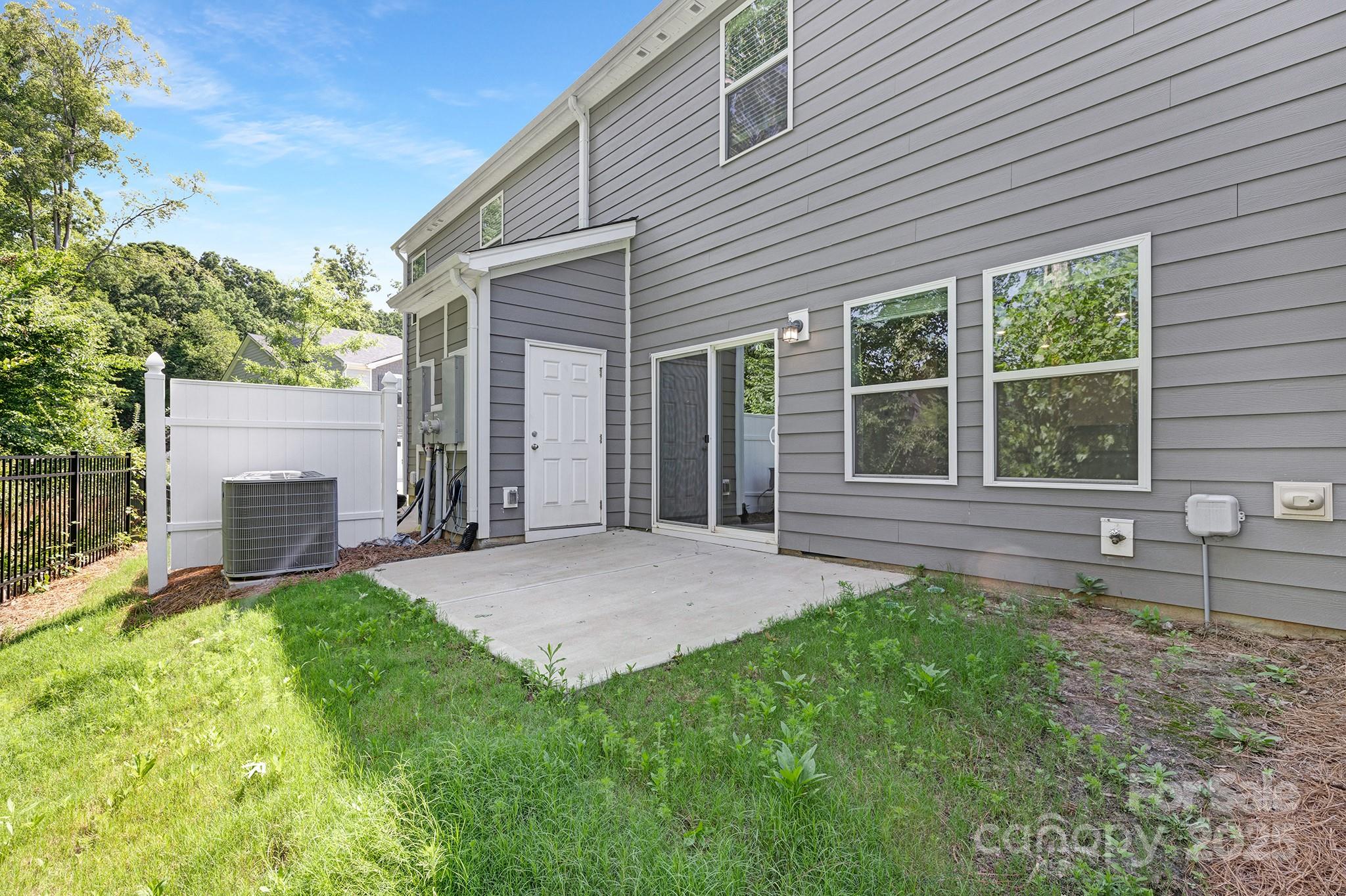 3506 Auburn Curb Road — Charlotte