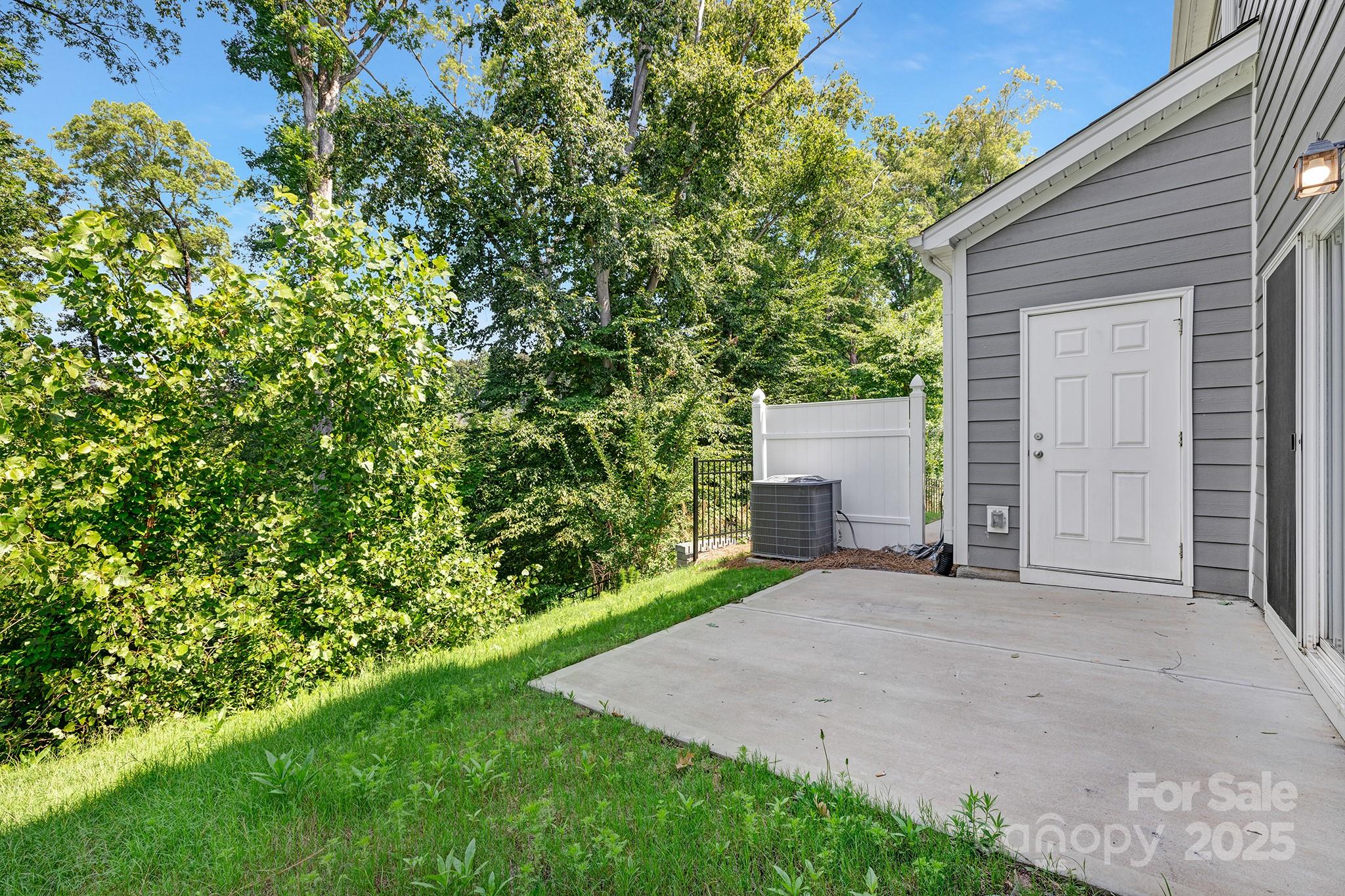 3506 Auburn Curb Road — Charlotte