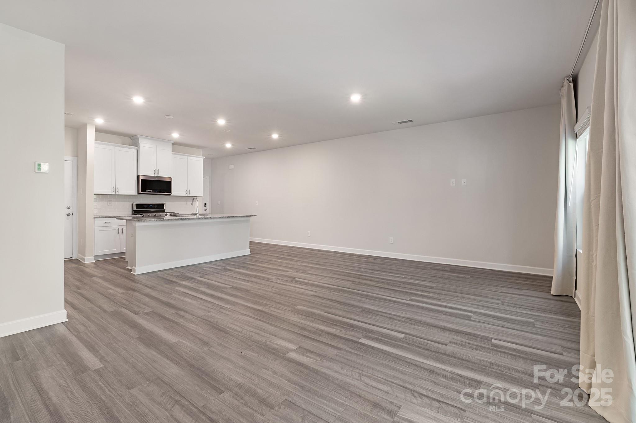 3506 Auburn Curb Road — Charlotte