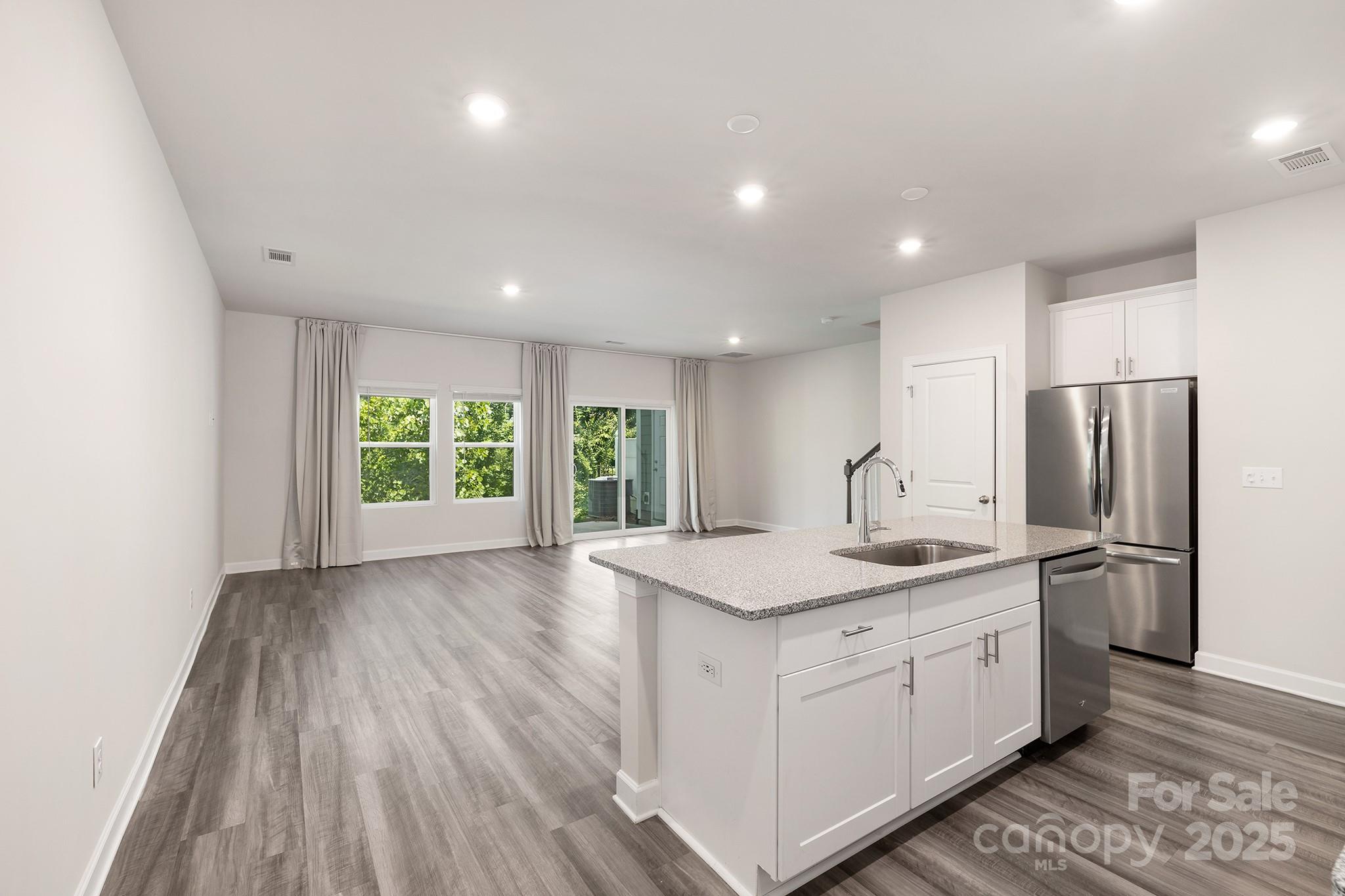 3506 Auburn Curb Road — Charlotte