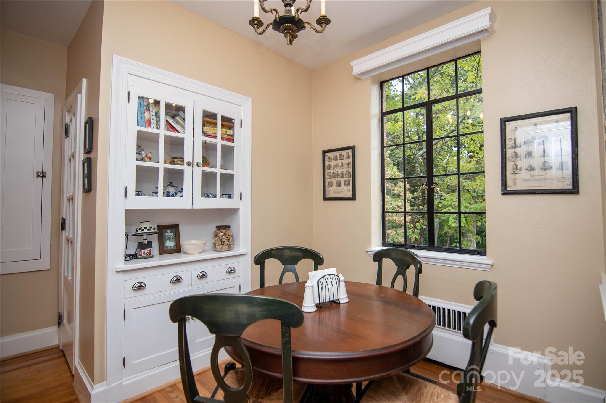 1220 N Piedmont Avenue — Kings Mountain