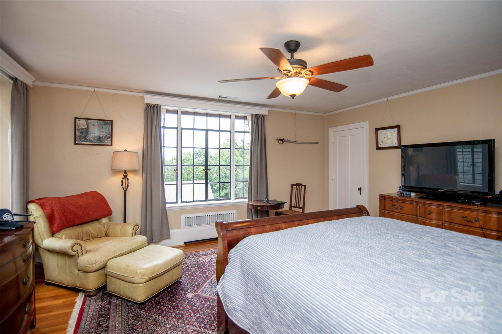 1220 N Piedmont Avenue — Kings Mountain