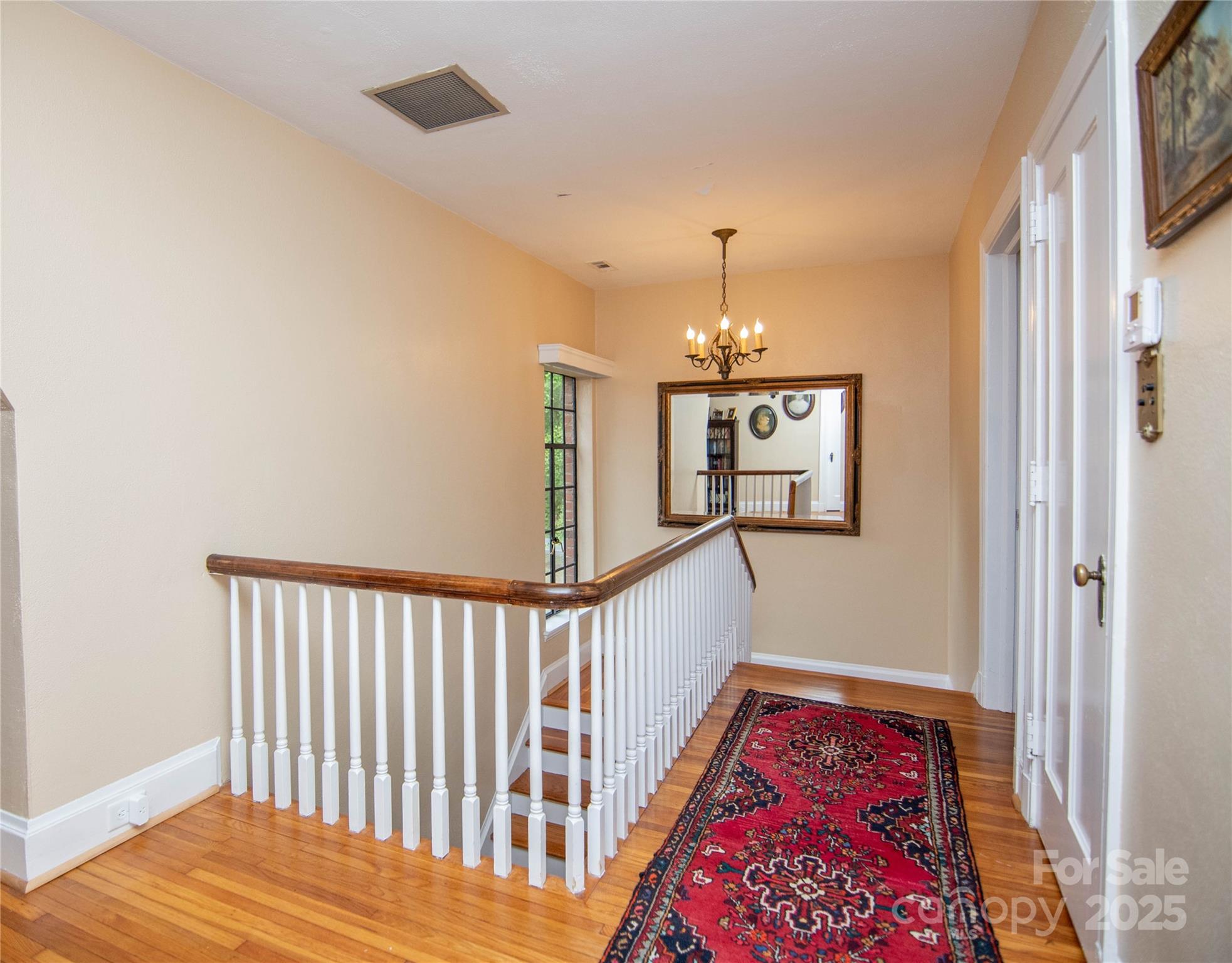 1220 N Piedmont Avenue — Kings Mountain