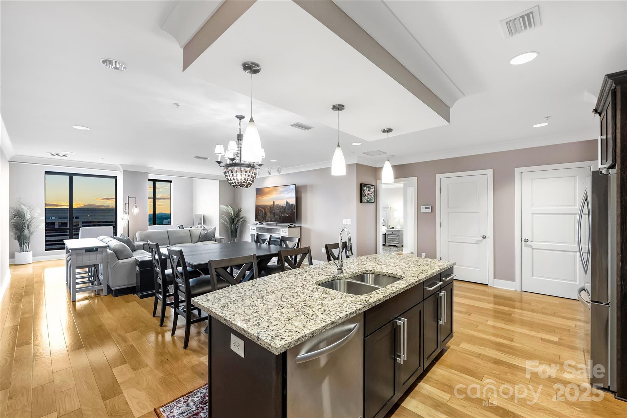 222 S Caldwell Street #1812 — Charlotte