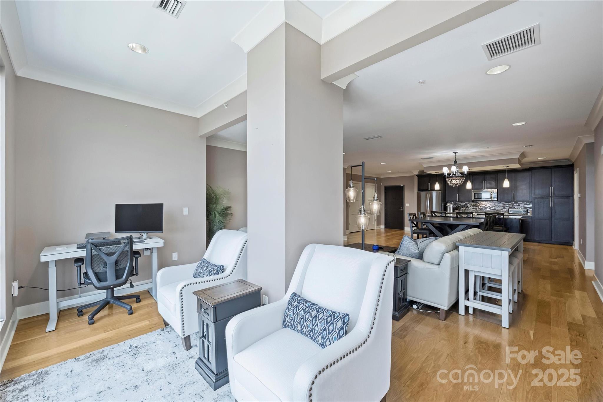 222 S Caldwell Street #1812 — Charlotte