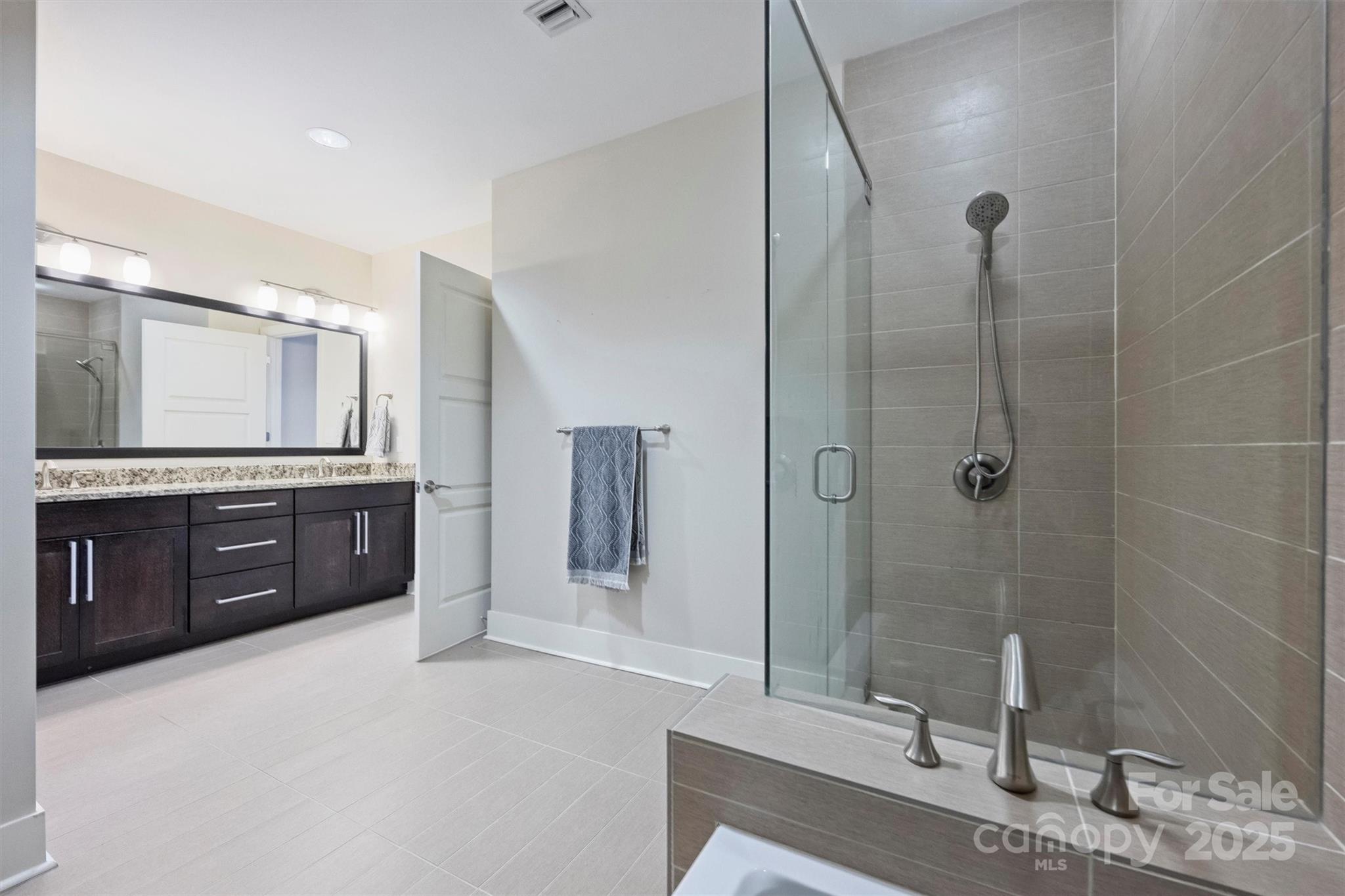 222 S Caldwell Street #1812 — Charlotte