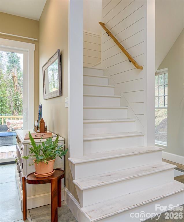195 Jordan Street — Hendersonville
