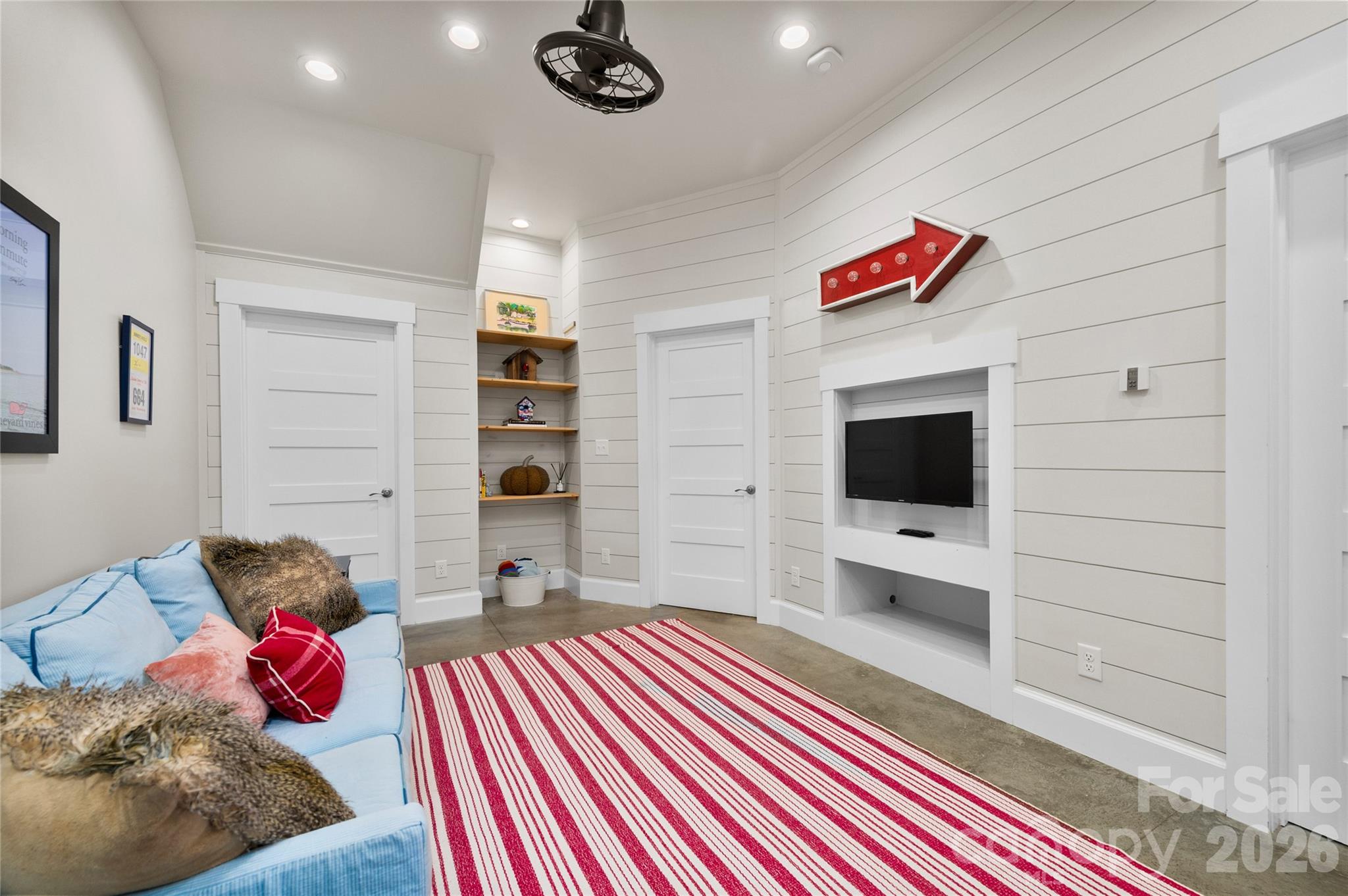 195 Jordan Street — Hendersonville
