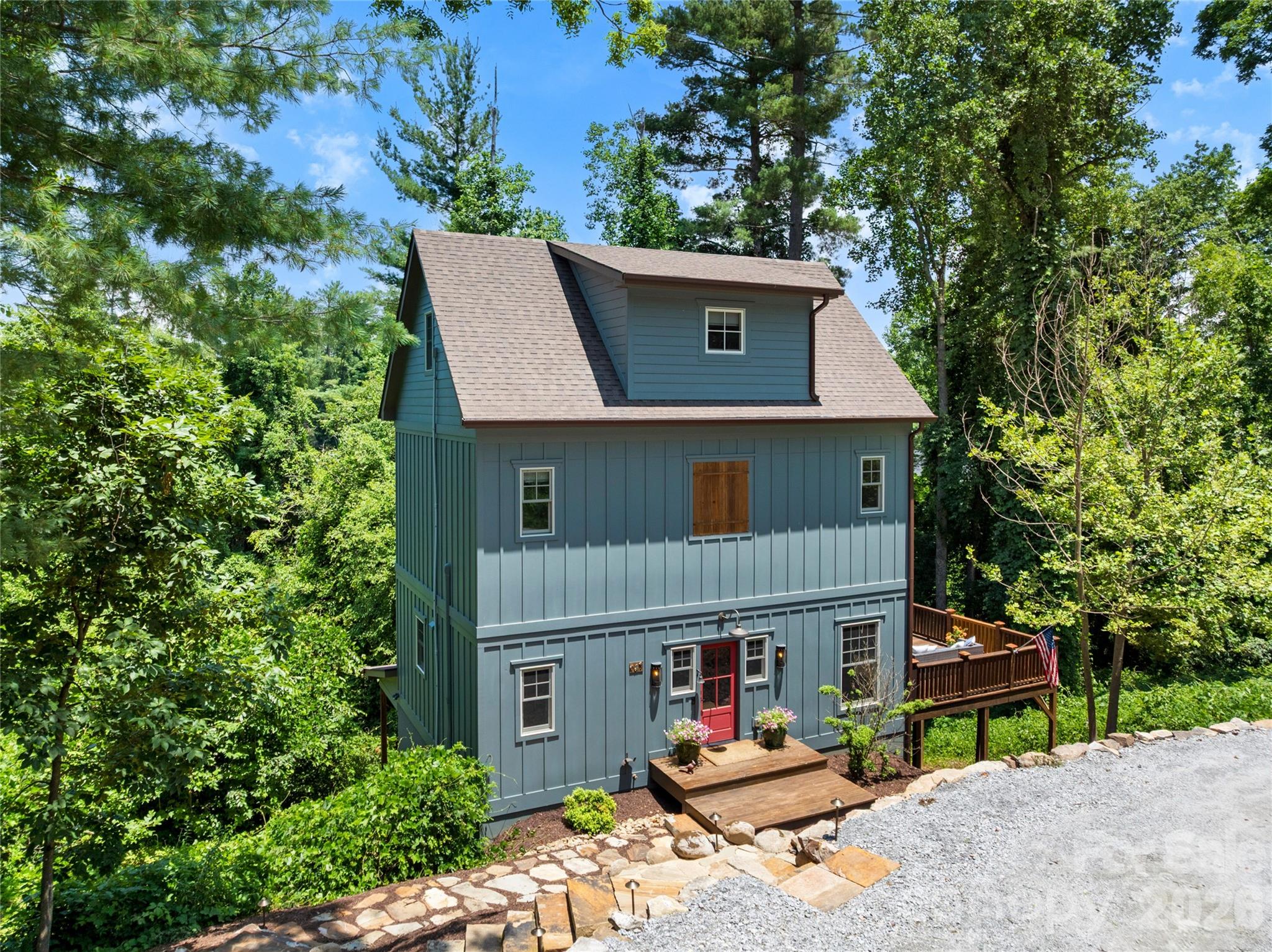 195 Jordan Street — Hendersonville