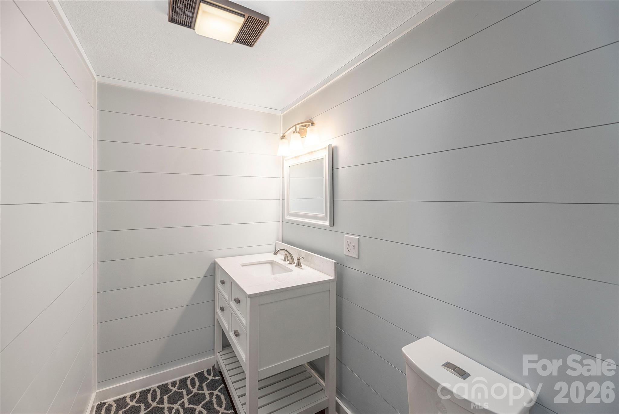 477 Locust Drive — Maggie Valley