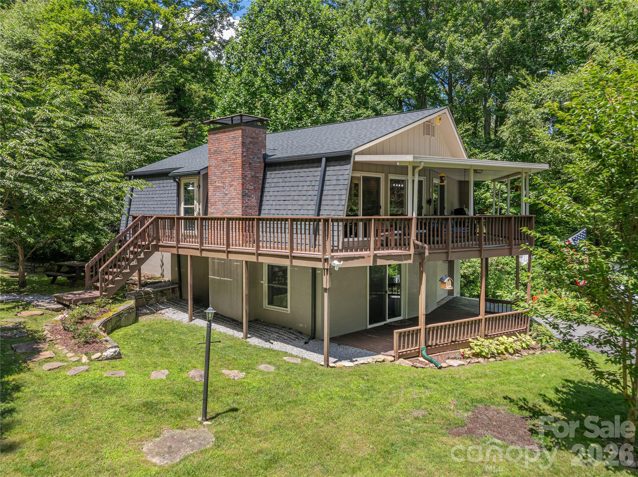 477 Locust Drive — Maggie Valley