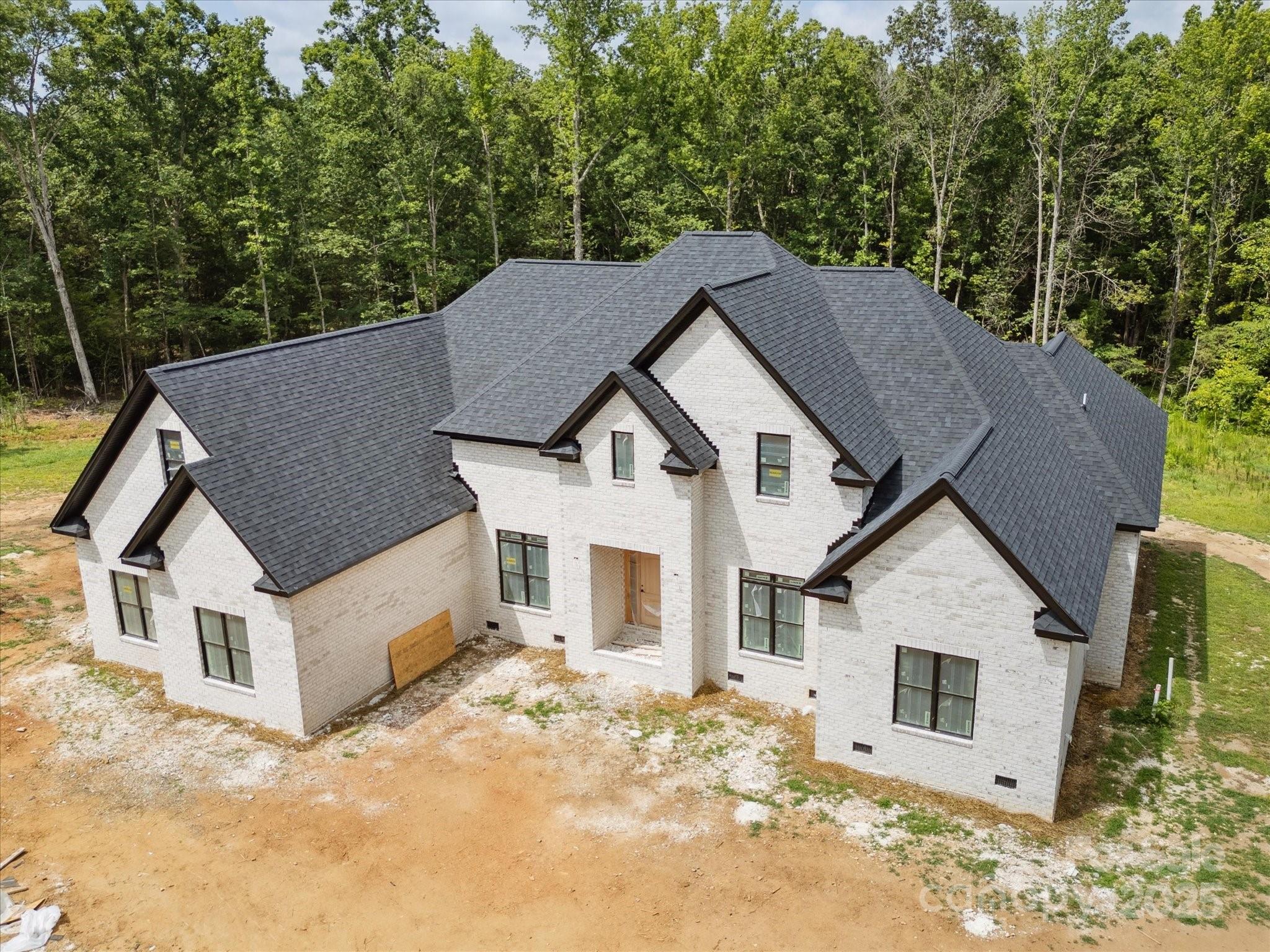 8018 Fairmont Drive — Waxhaw