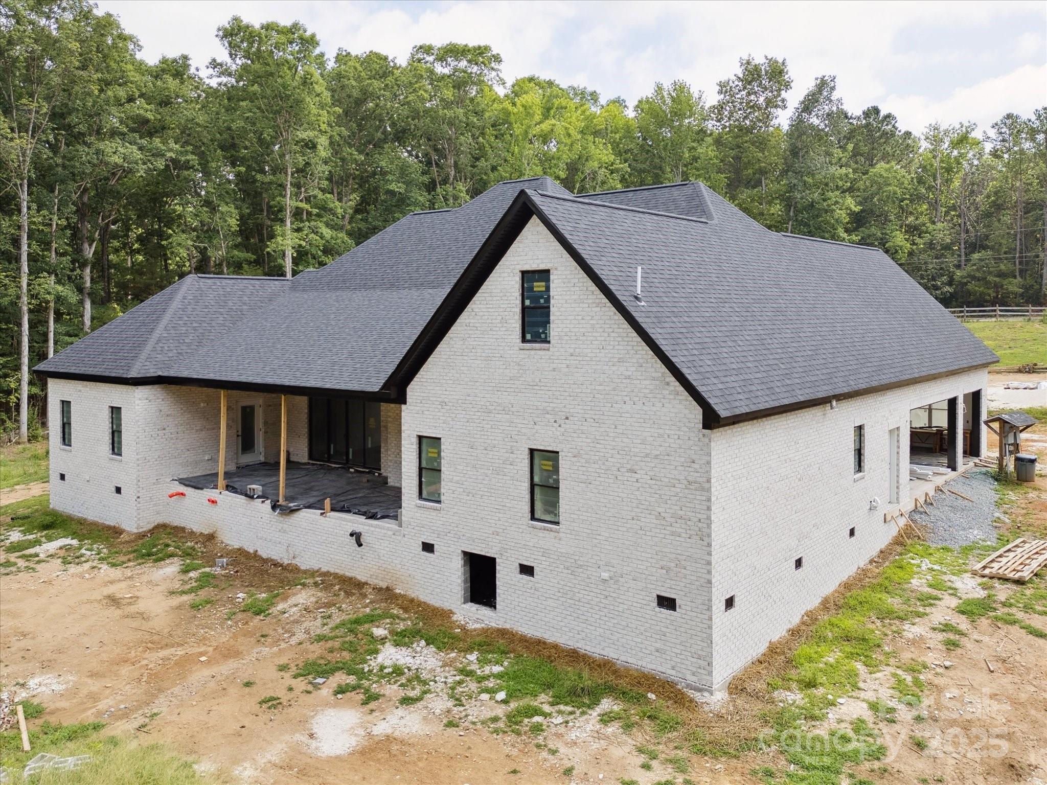 8018 Fairmont Drive — Waxhaw