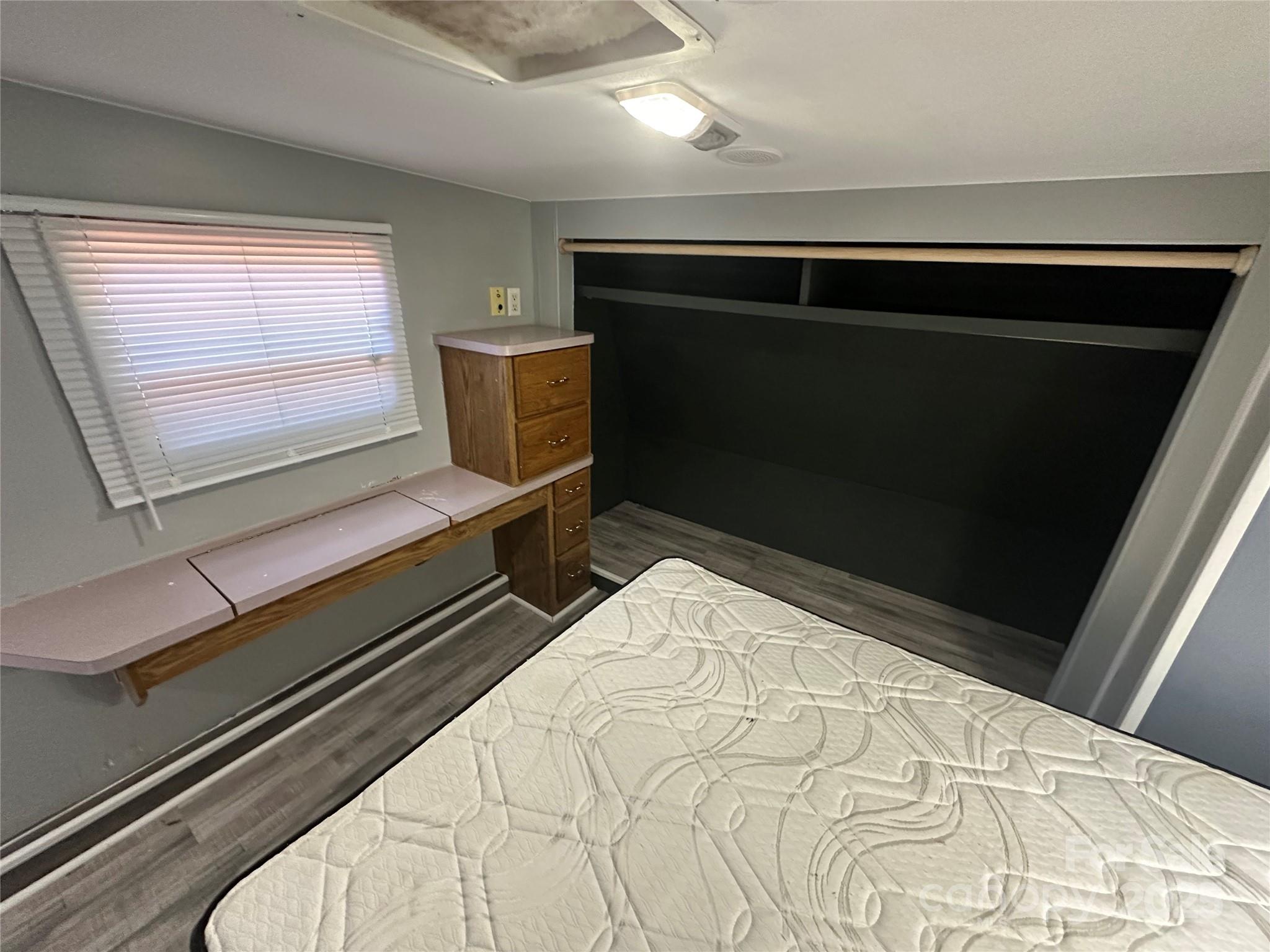 111 Deerfield Drive — New London