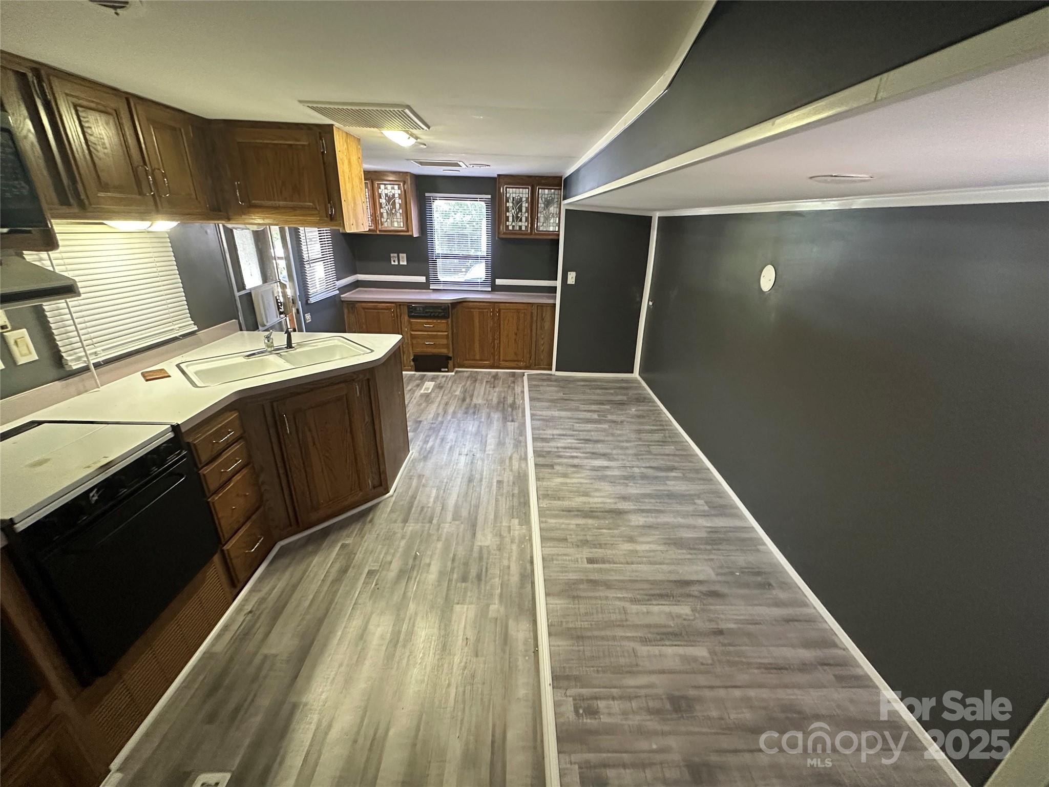 111 Deerfield Drive — New London