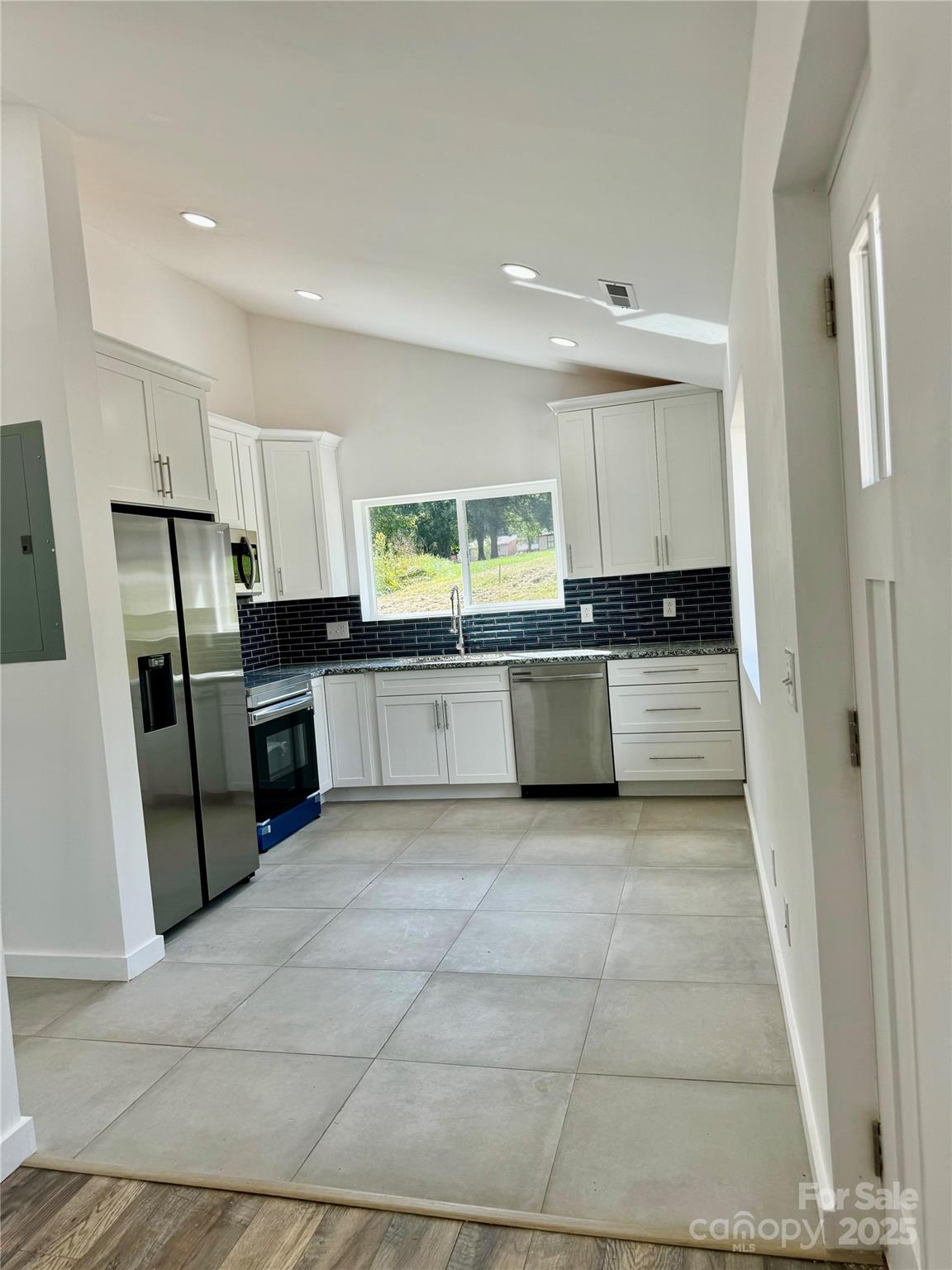 900 Linney Lane — Shelby