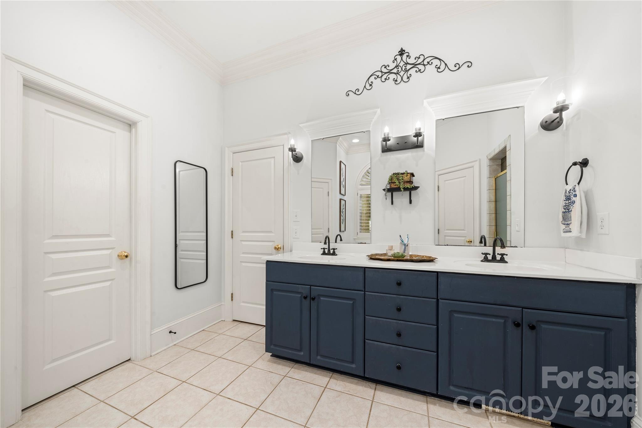 480 Robinson Road — Mooresville