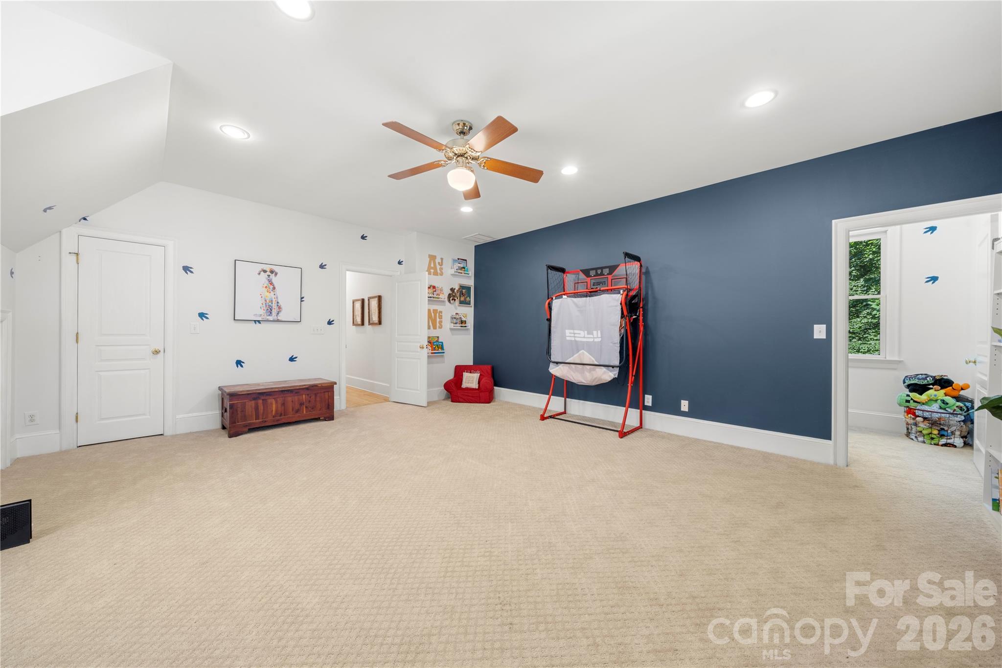 480 Robinson Road — Mooresville