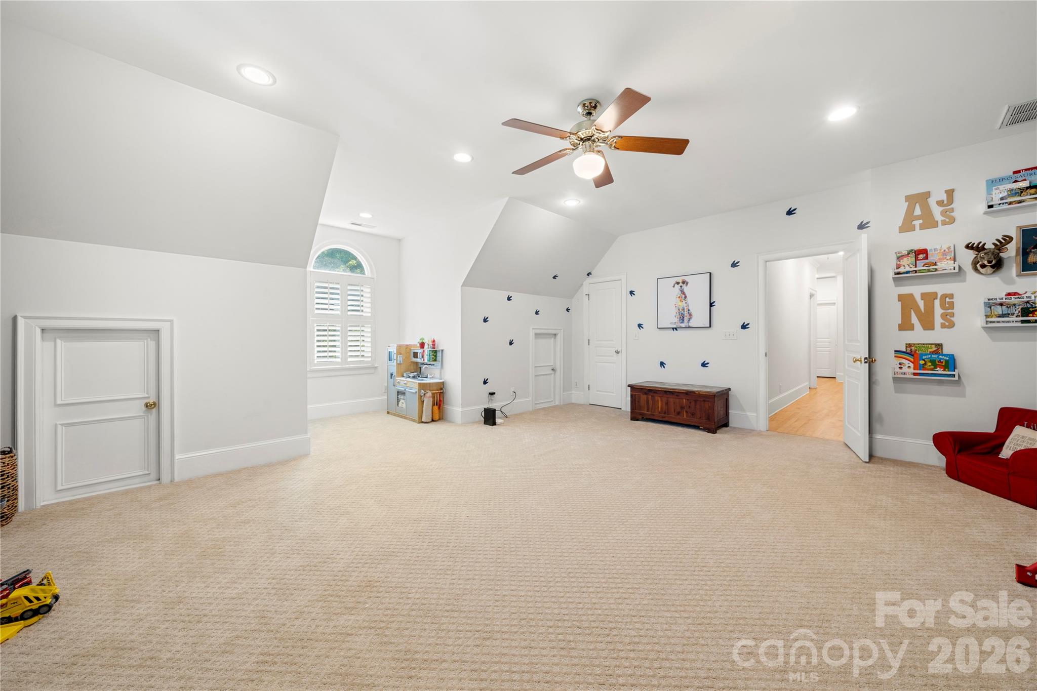 480 Robinson Road — Mooresville