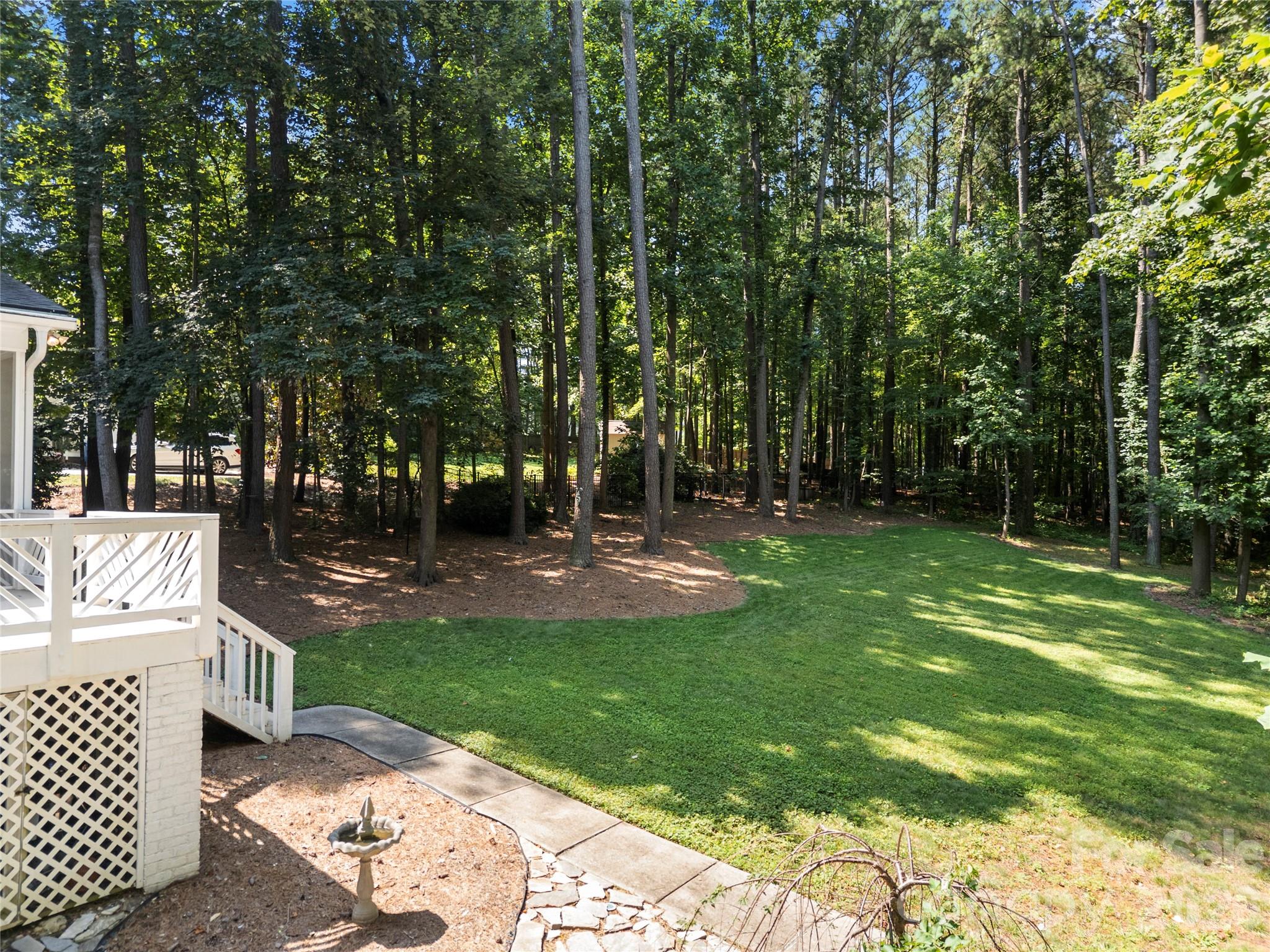 480 Robinson Road — Mooresville