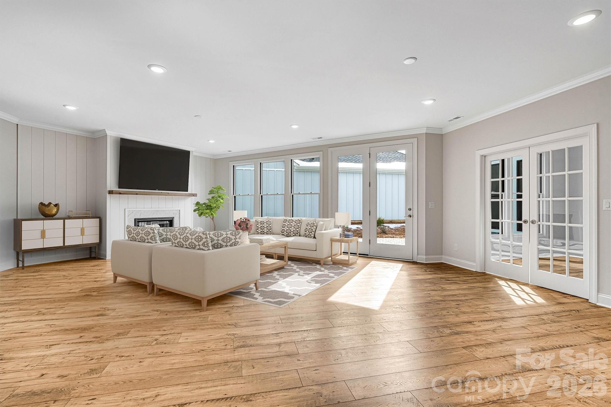 243 Alenda Lux Circle — Mooresville