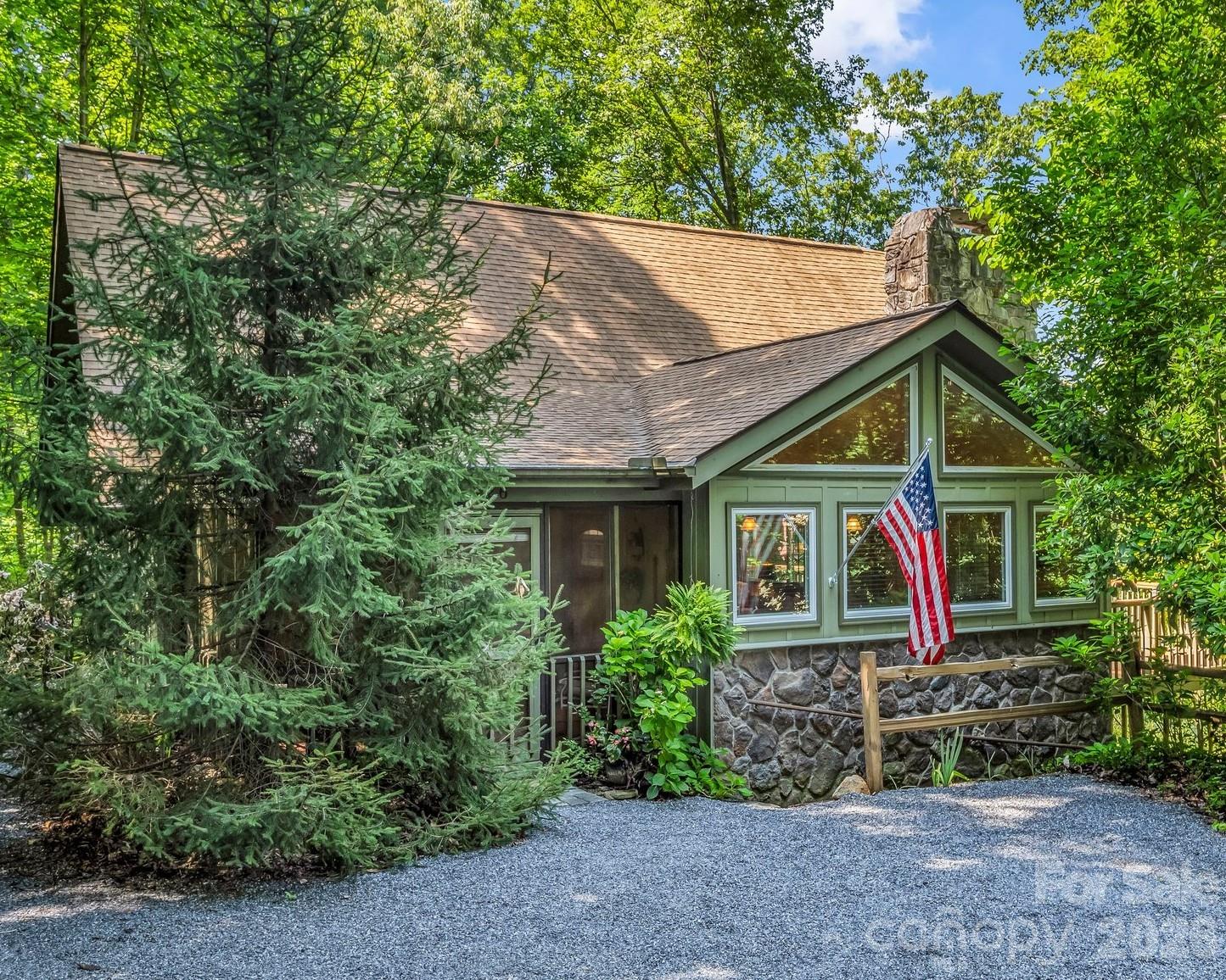 126 Sleeping Bear Lane — Lake Lure
