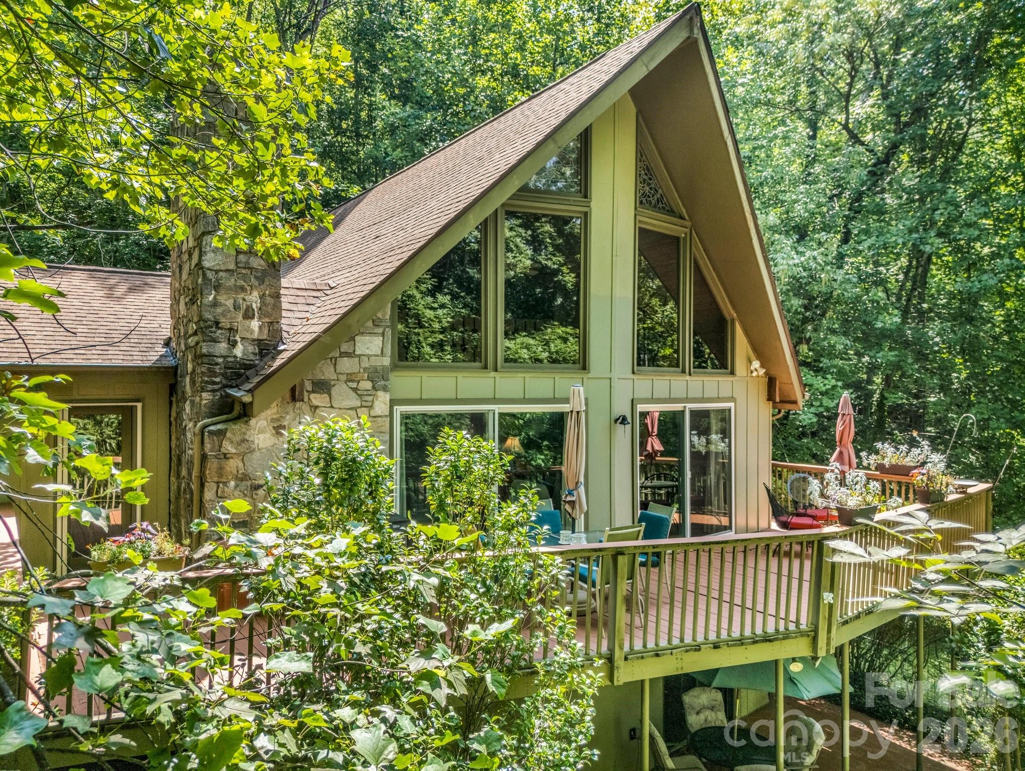 126 Sleeping Bear Lane — Lake Lure