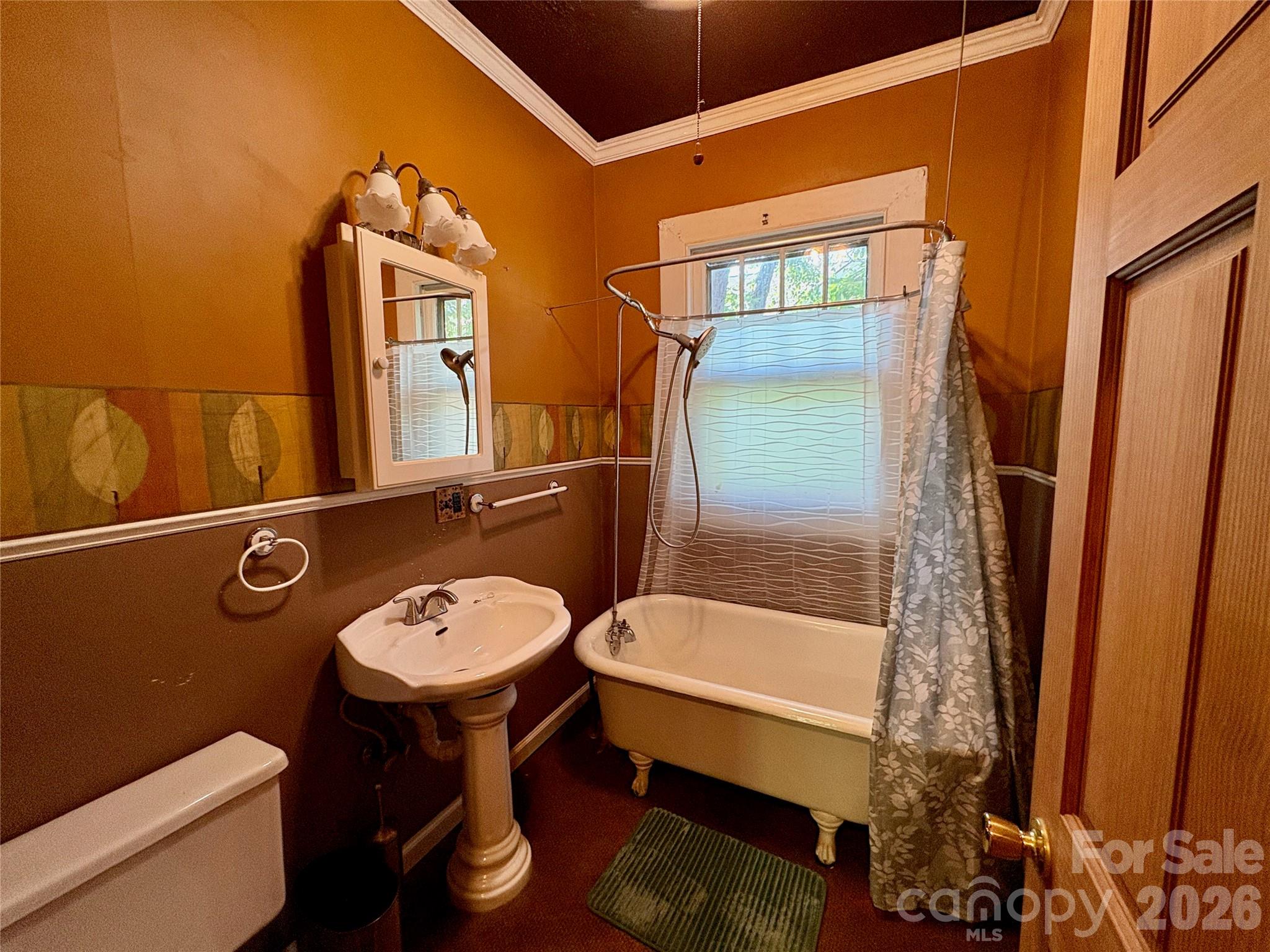 40 Brownwood Avenue — Asheville