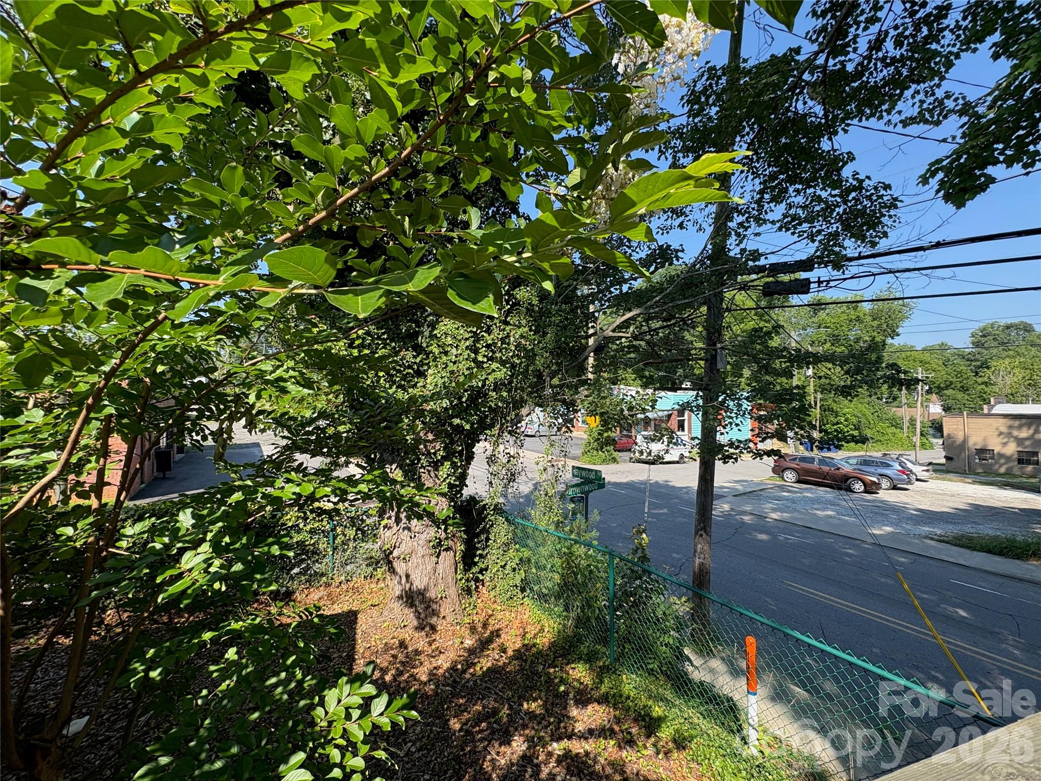 40 Brownwood Avenue — Asheville
