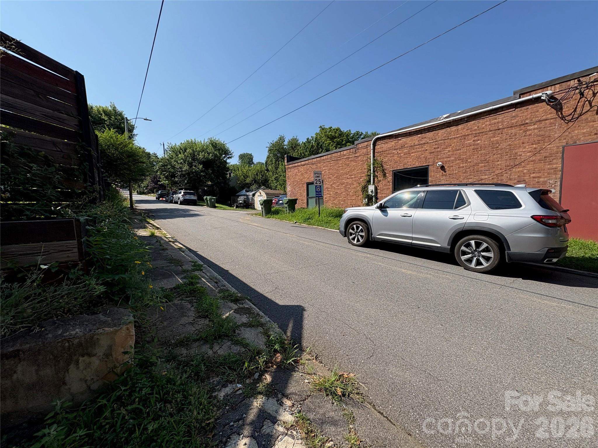 40 Brownwood Avenue — Asheville
