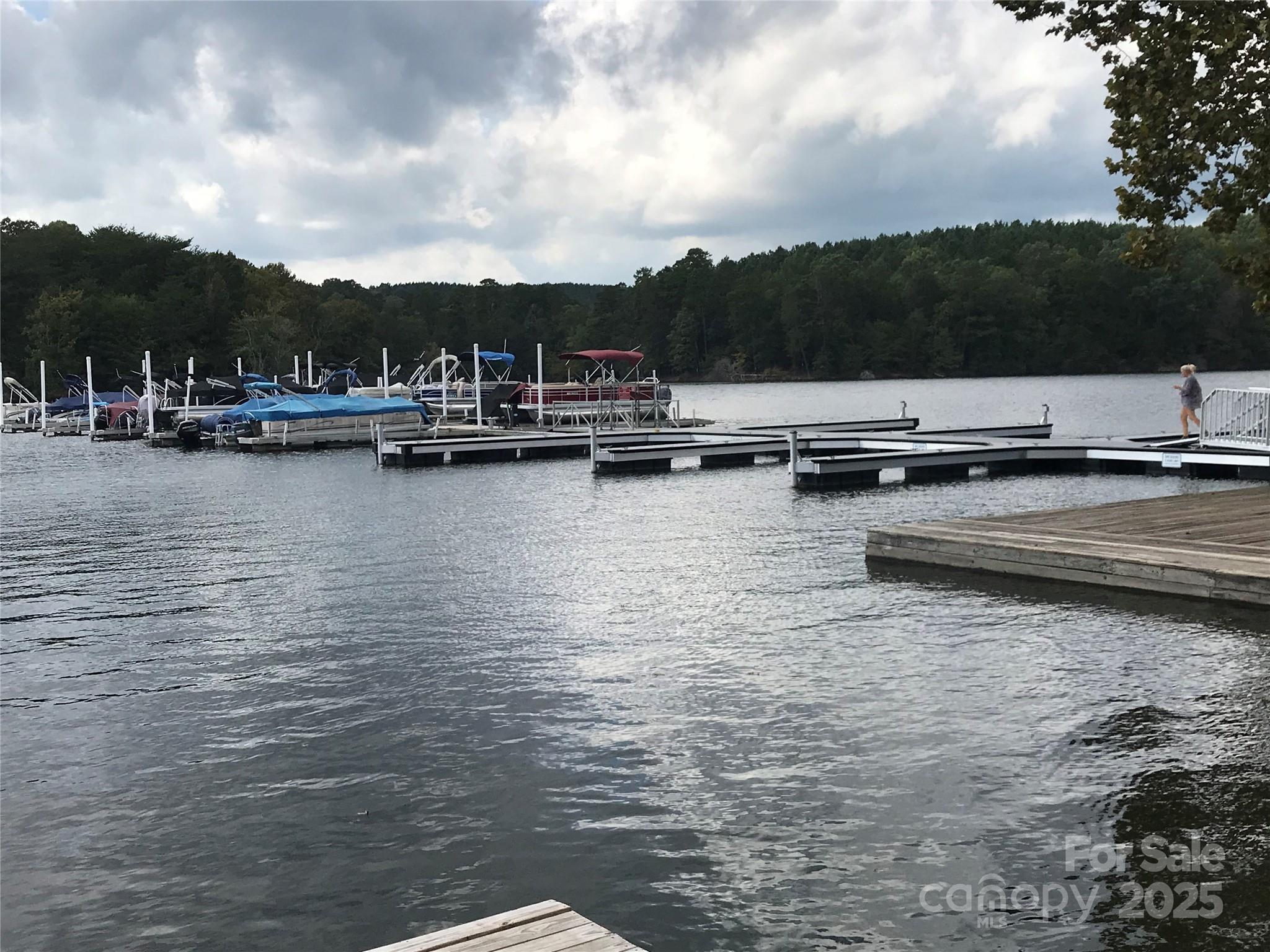 105 Marina Lane — New London