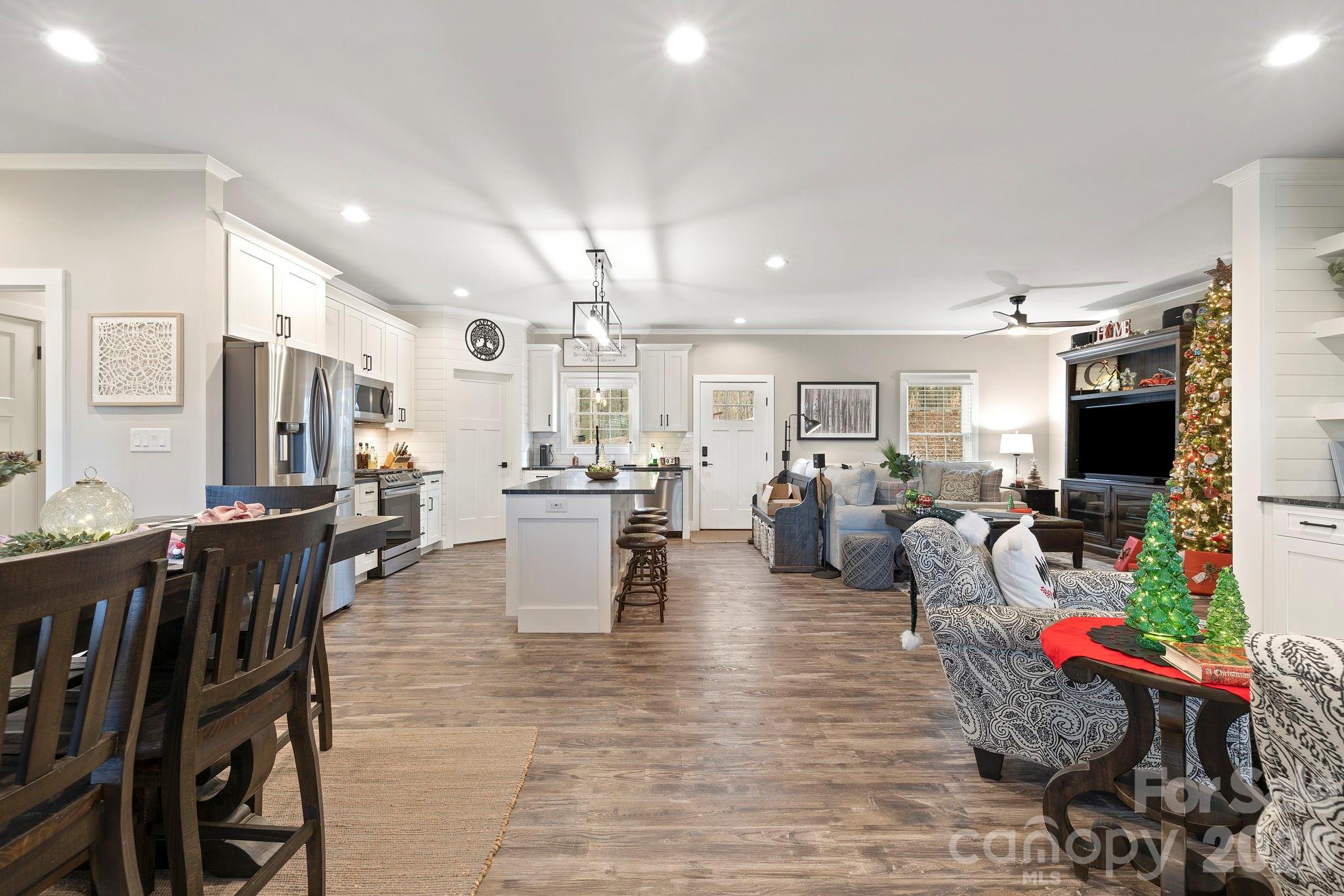 70 Jp Huggins Drive — Hendersonville