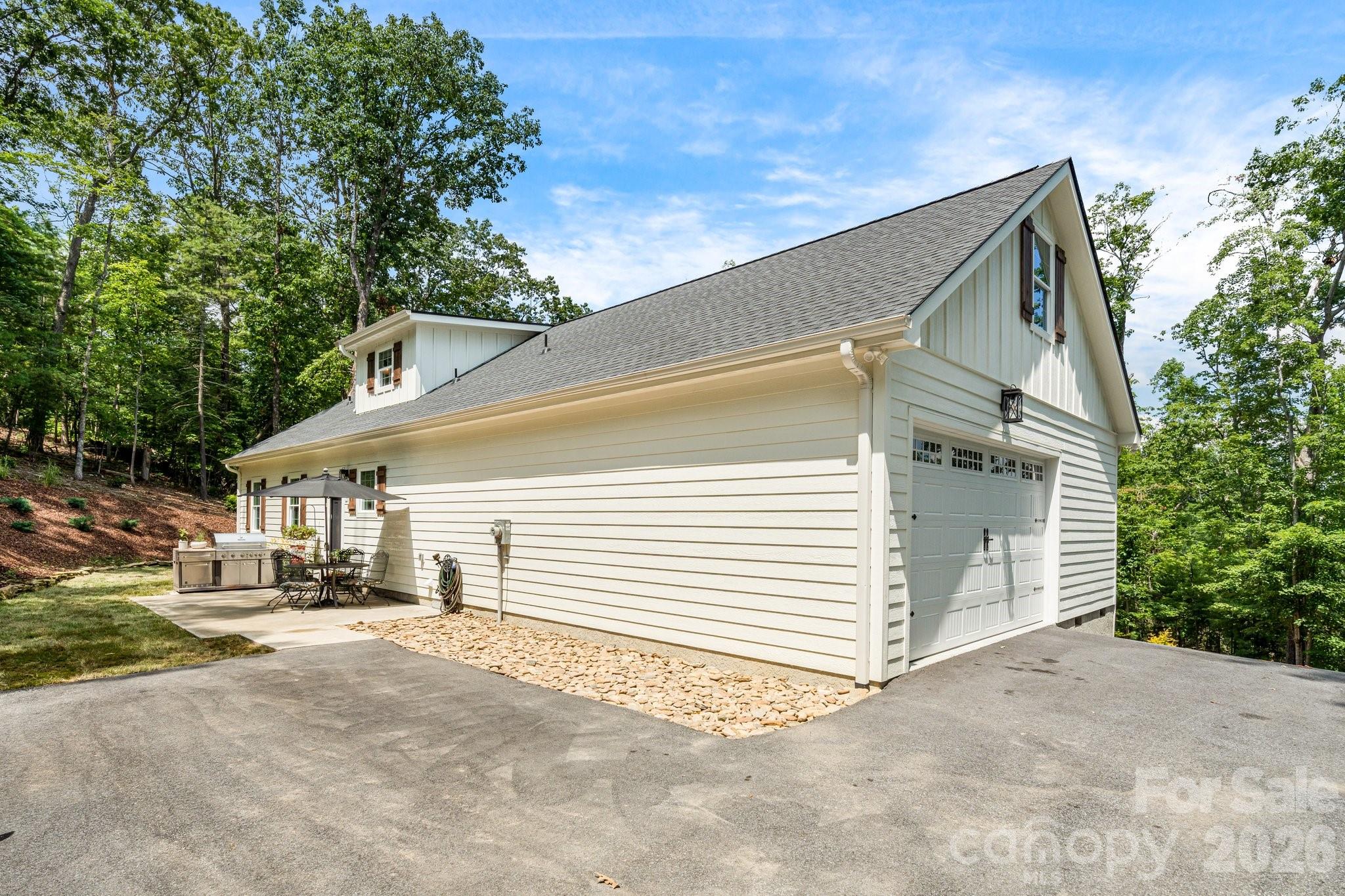 70 Jp Huggins Drive — Hendersonville