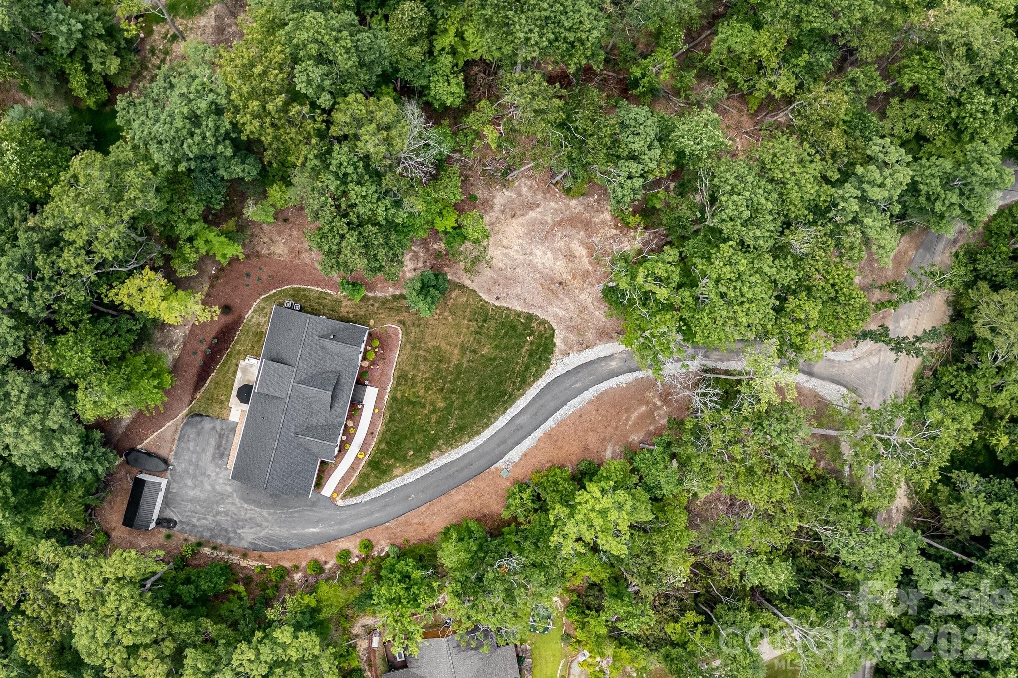 70 Jp Huggins Drive — Hendersonville