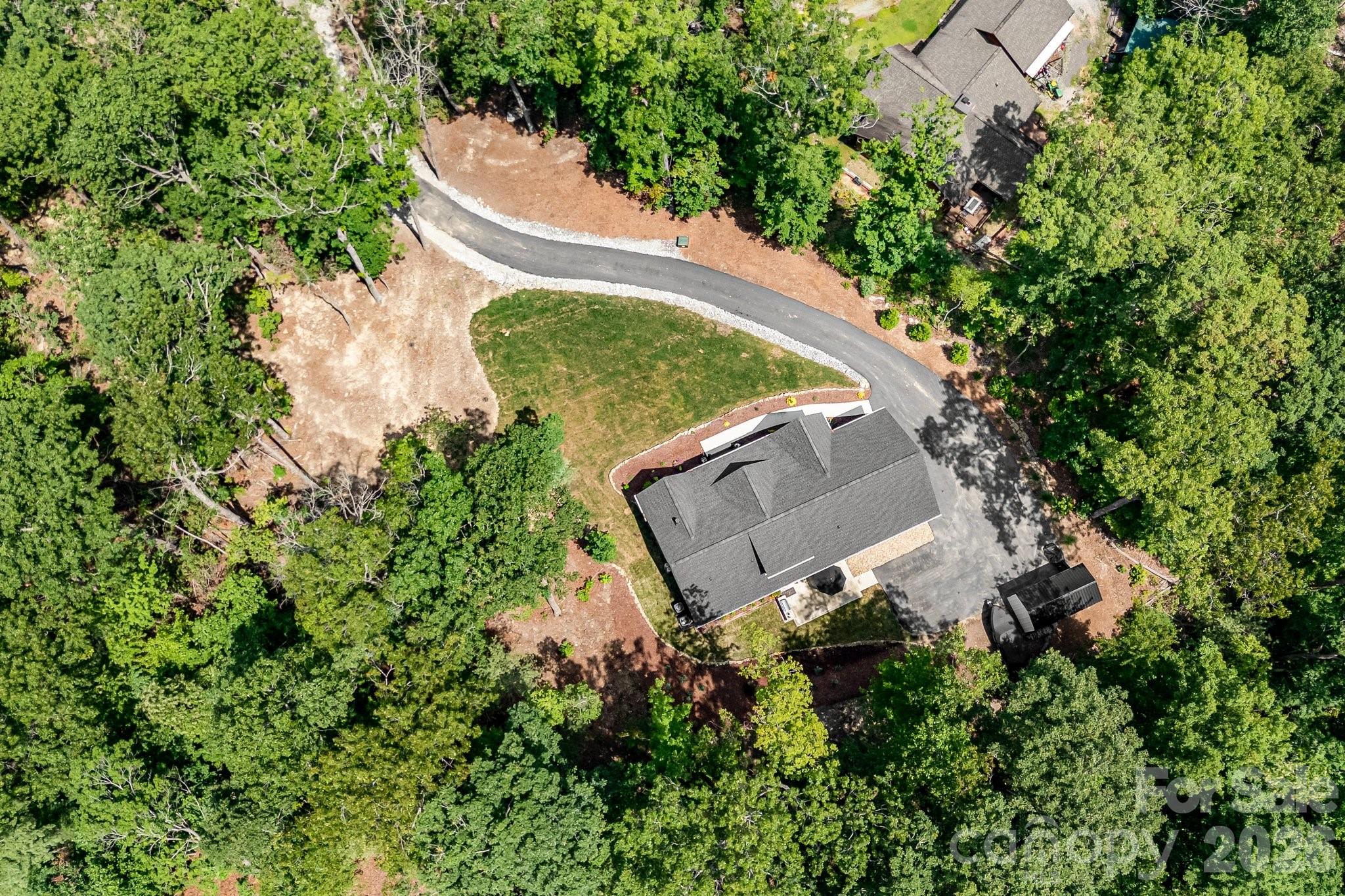 70 Jp Huggins Drive — Hendersonville